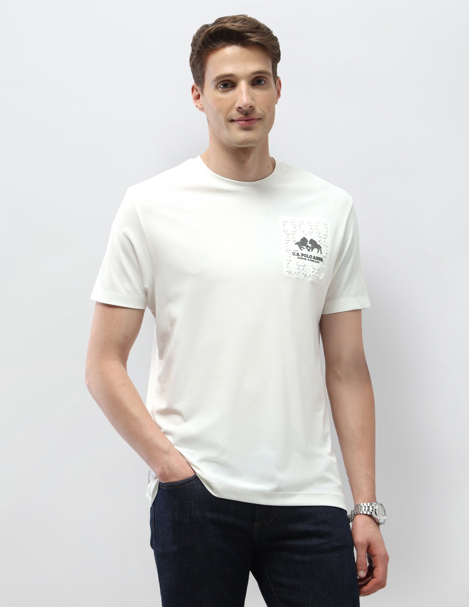 Solid Slim Fit Black & Gold T-Shirt