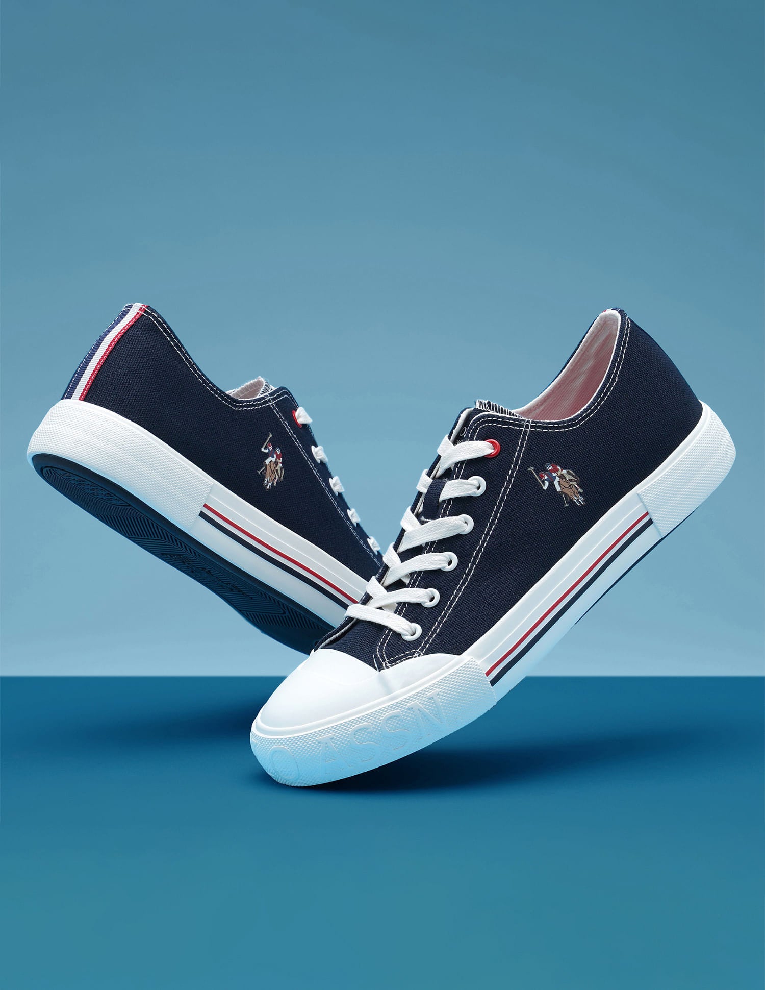Men Drew 2.0 Solid Sneakers Blue - U.S. Polo Assn. India | Large
