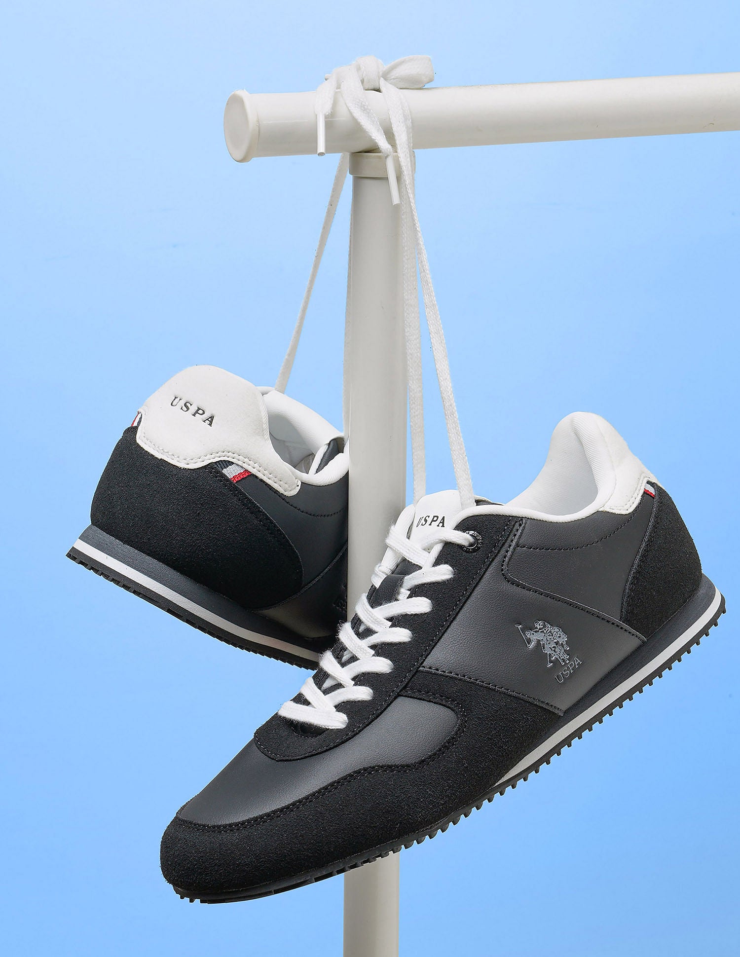 Men Sorrento 4.0 Black Retro Sneakers