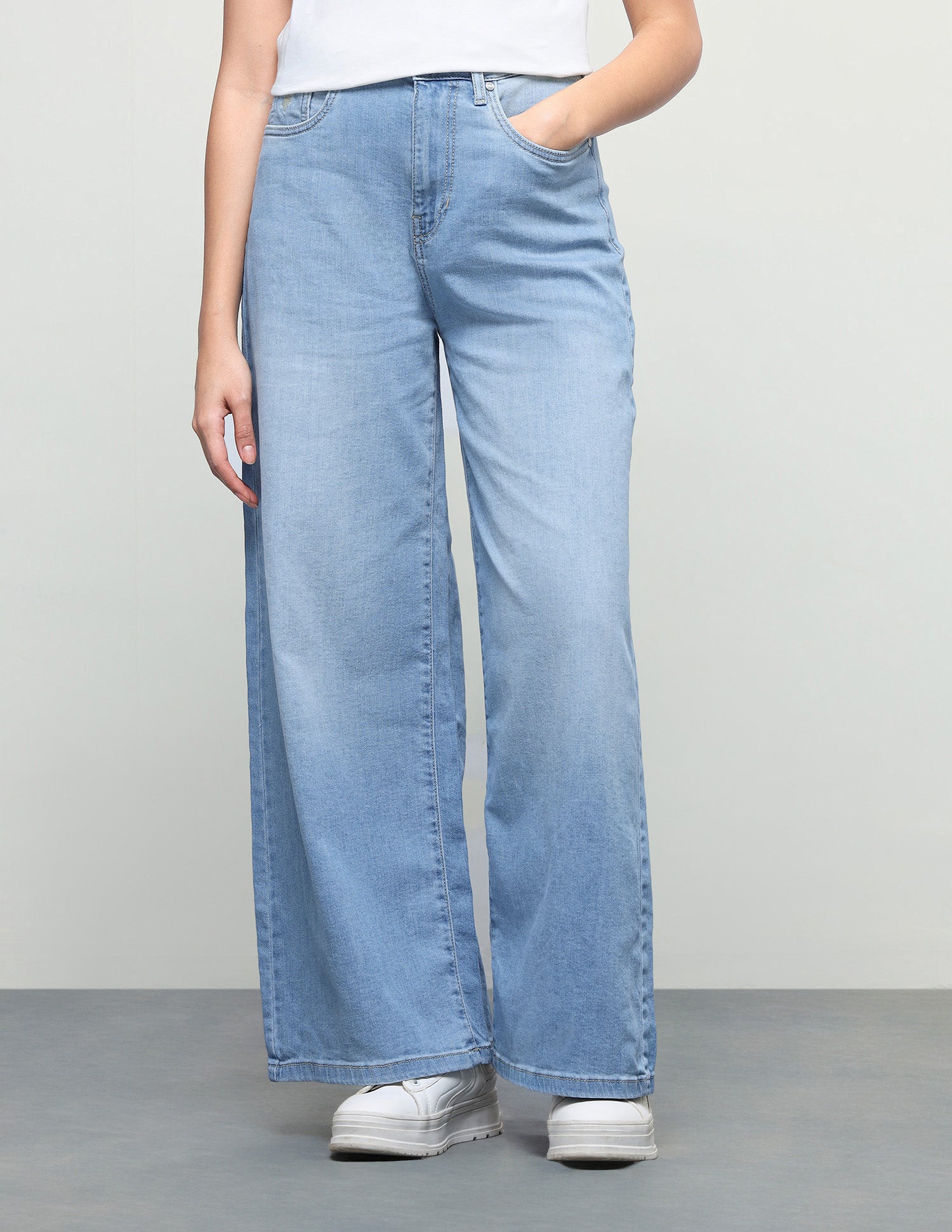 Ultra Wideleg Fit Blue Jeans Blue - U.S. Polo Assn. India | Large