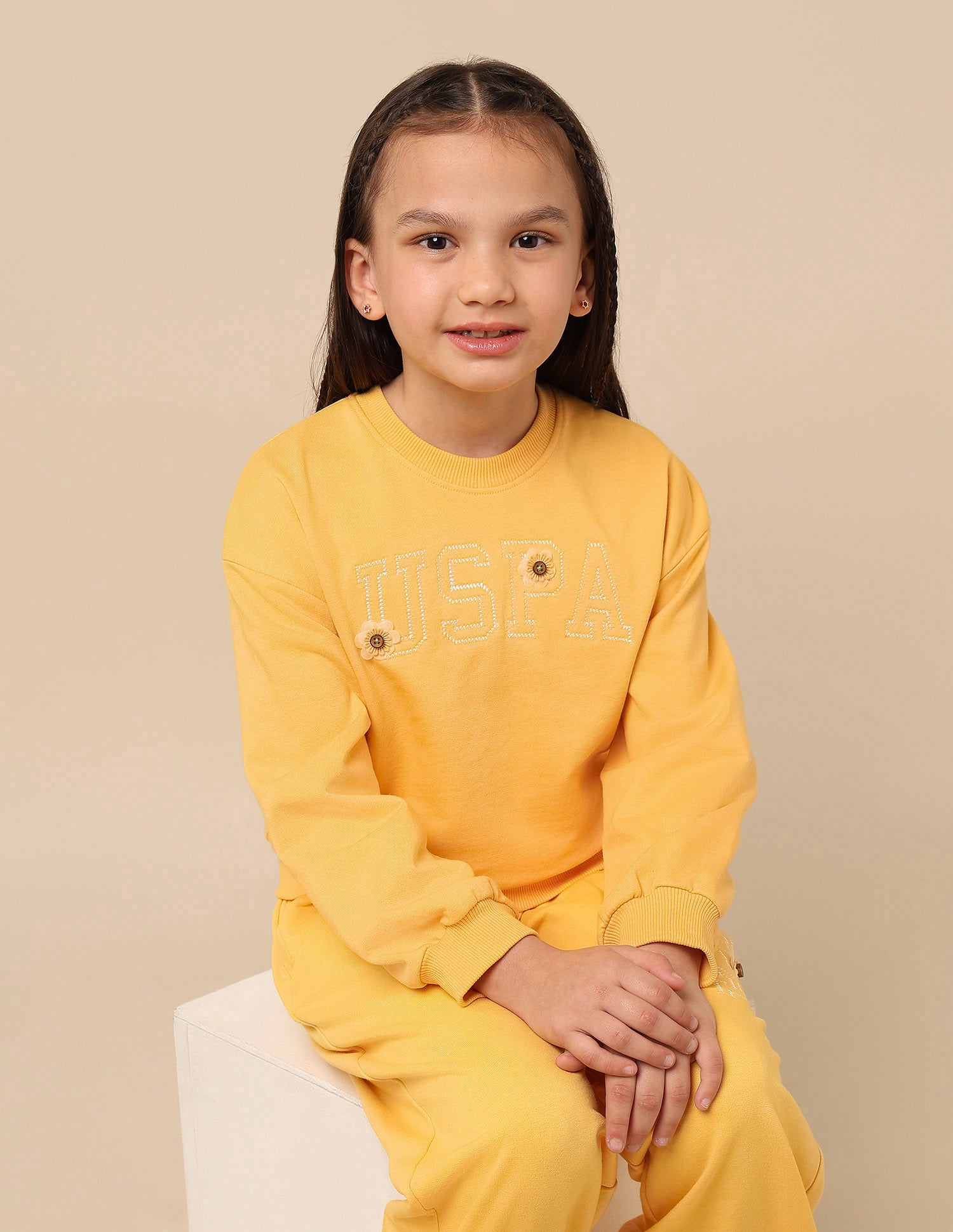 Girls Brand Embroidered Regular Fit Sweatshirt