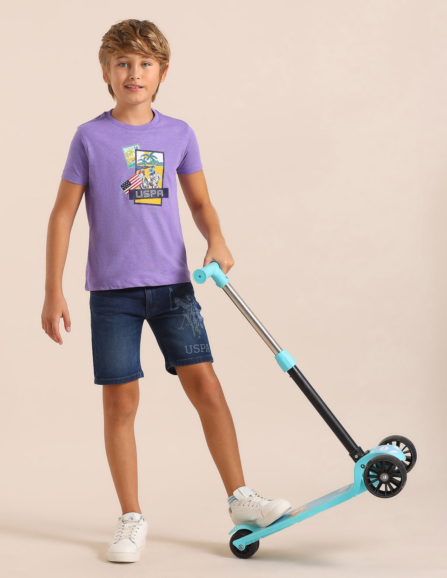 Boys Graphic Printed Regular Fit T-Shirt