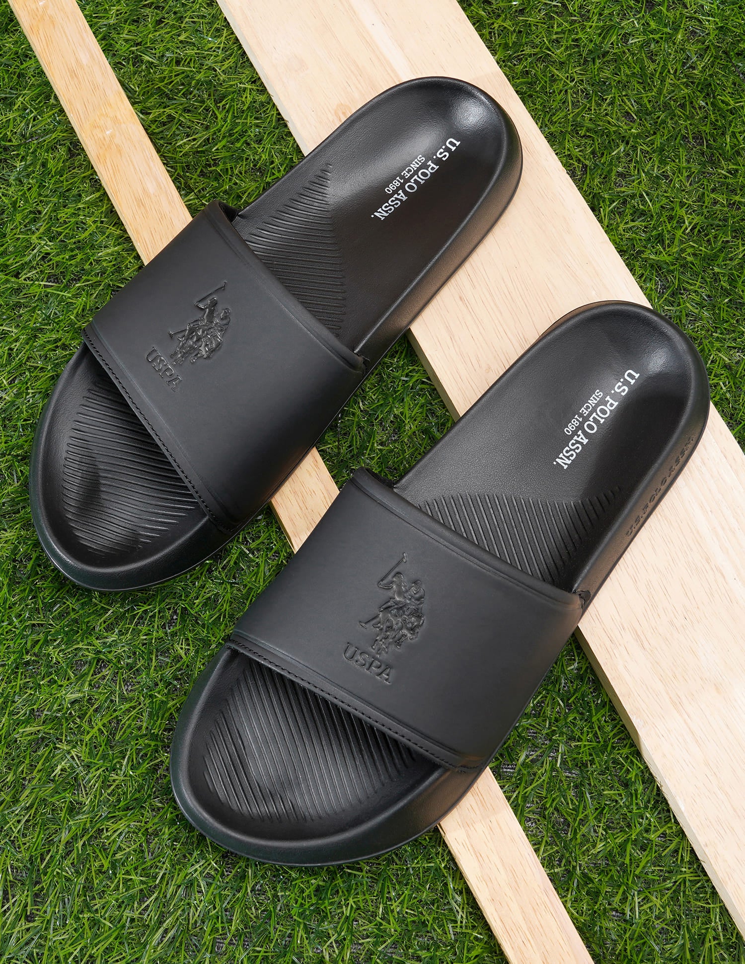 Men Roan Sliders Black - U.S. Polo Assn. India | Large