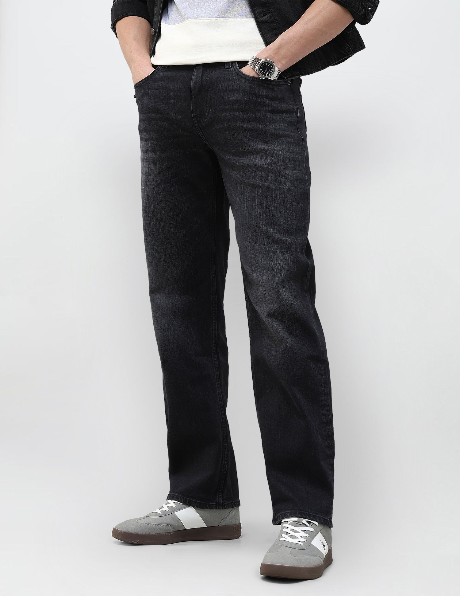 Shawn Relaxed Fit Black Jeans