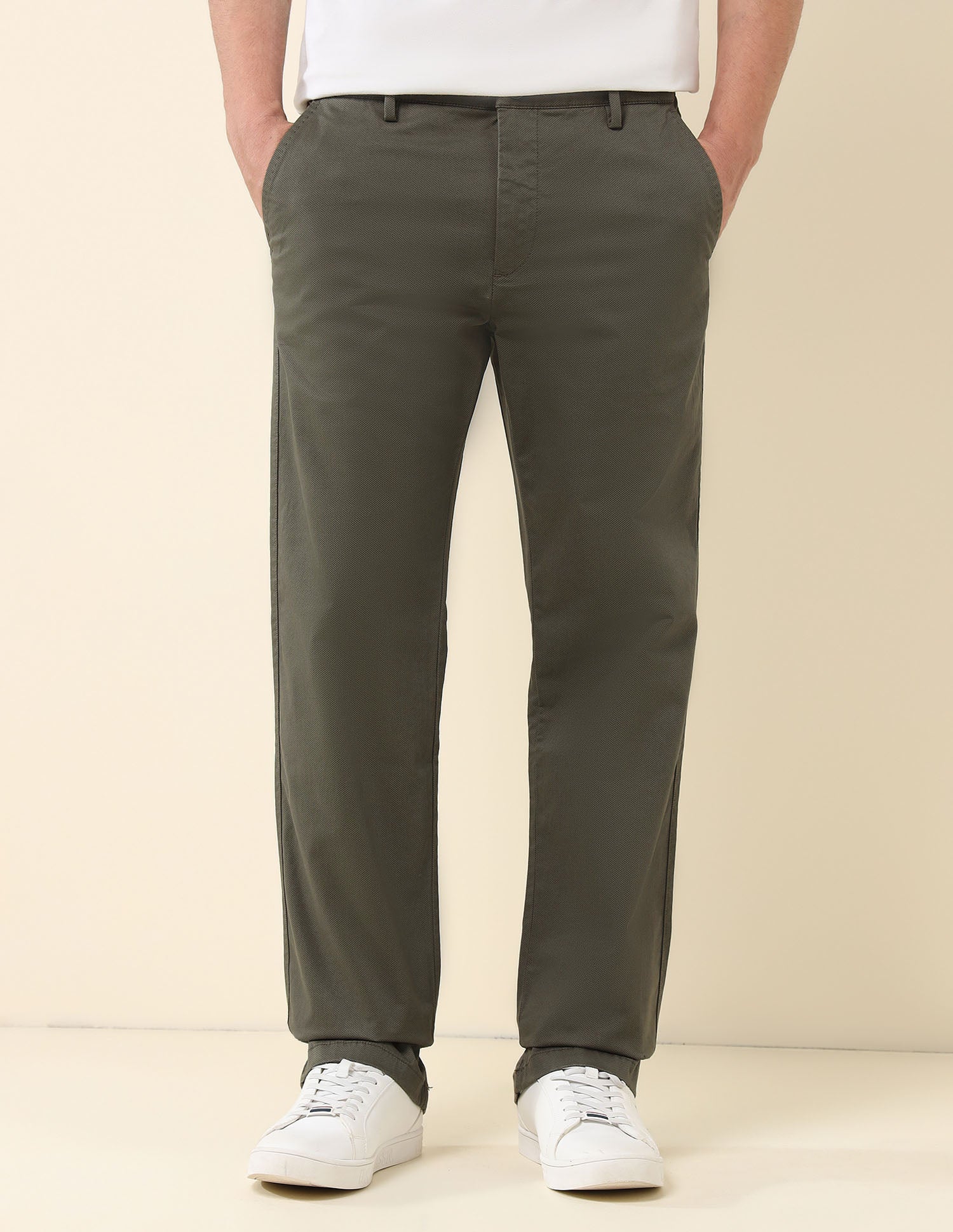 Solid Riley Fit Straight Fit Trousers