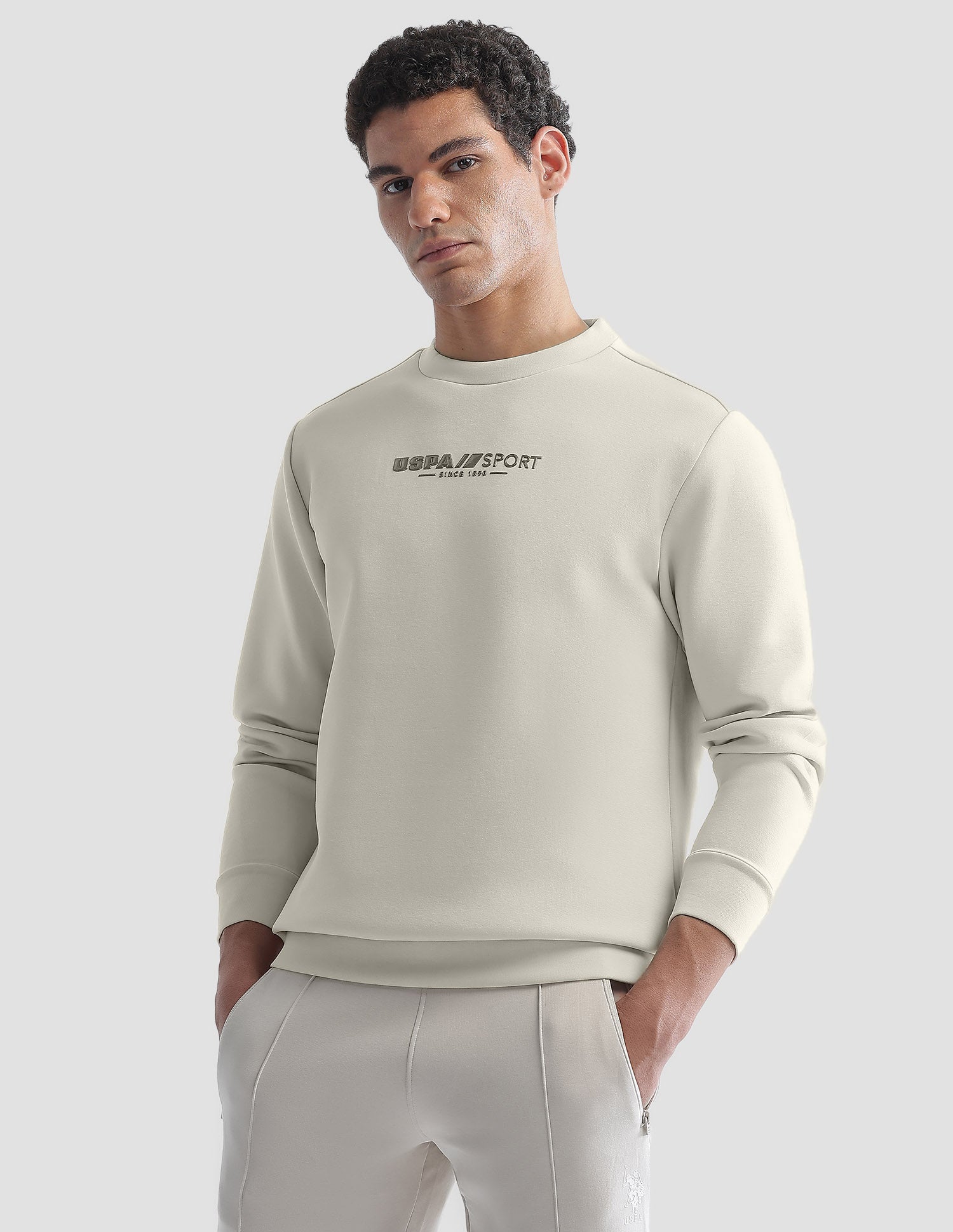 Solid Regular Fit Active Sweatshirt