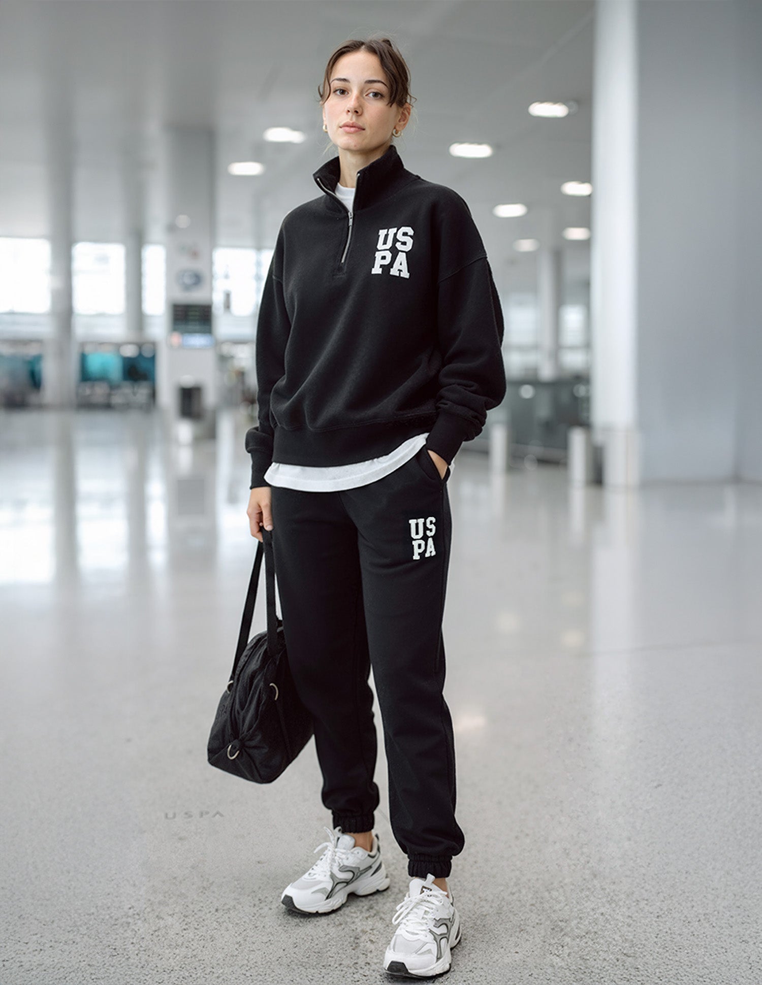 Regular Solid Joggers