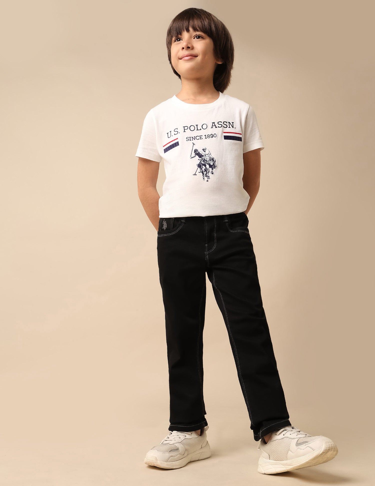 Boys Mid Rise Relaxed Fit Jeans