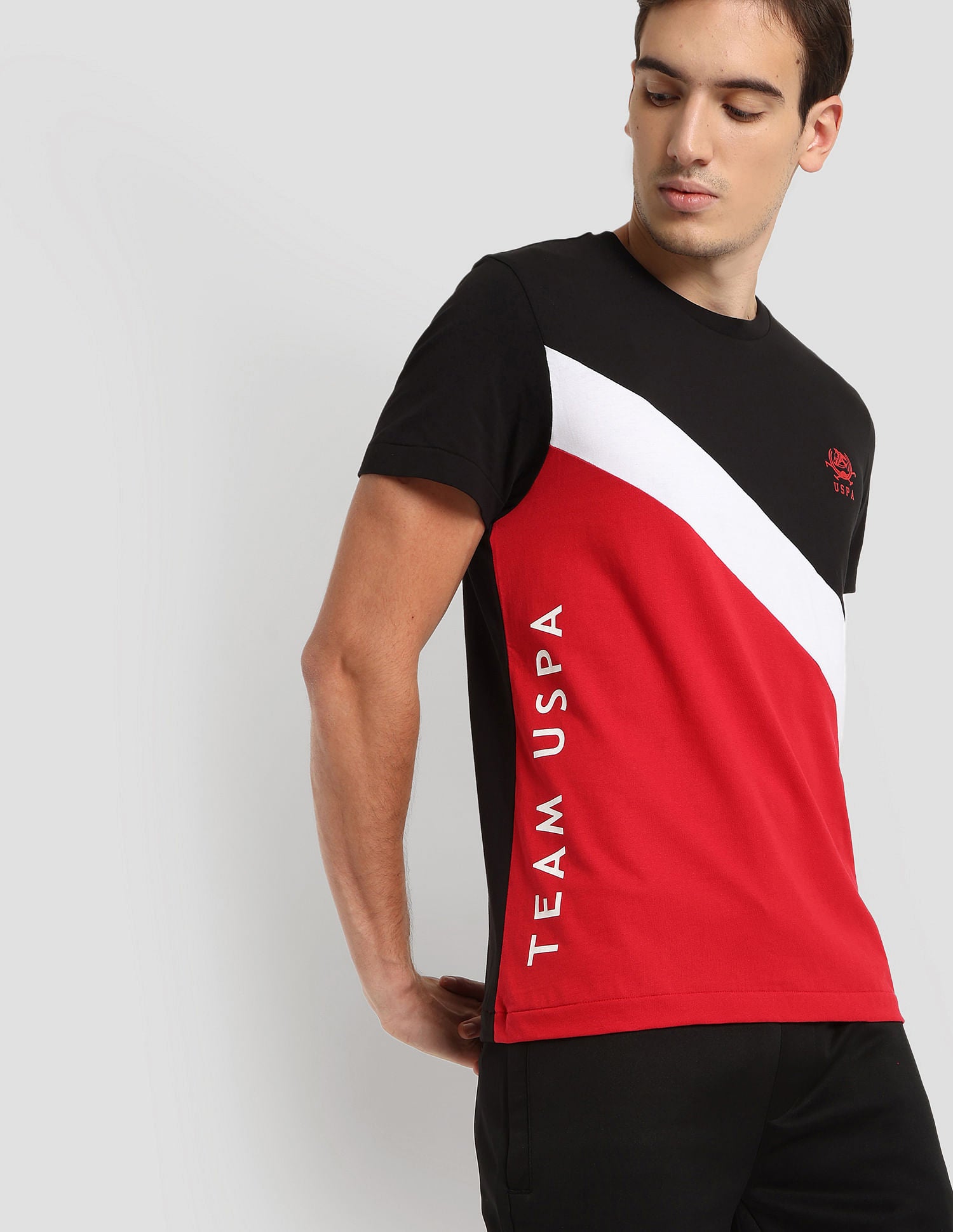 Diagonal Colour Block Active T-Shirt Black - U.S. Polo Assn. India | Large