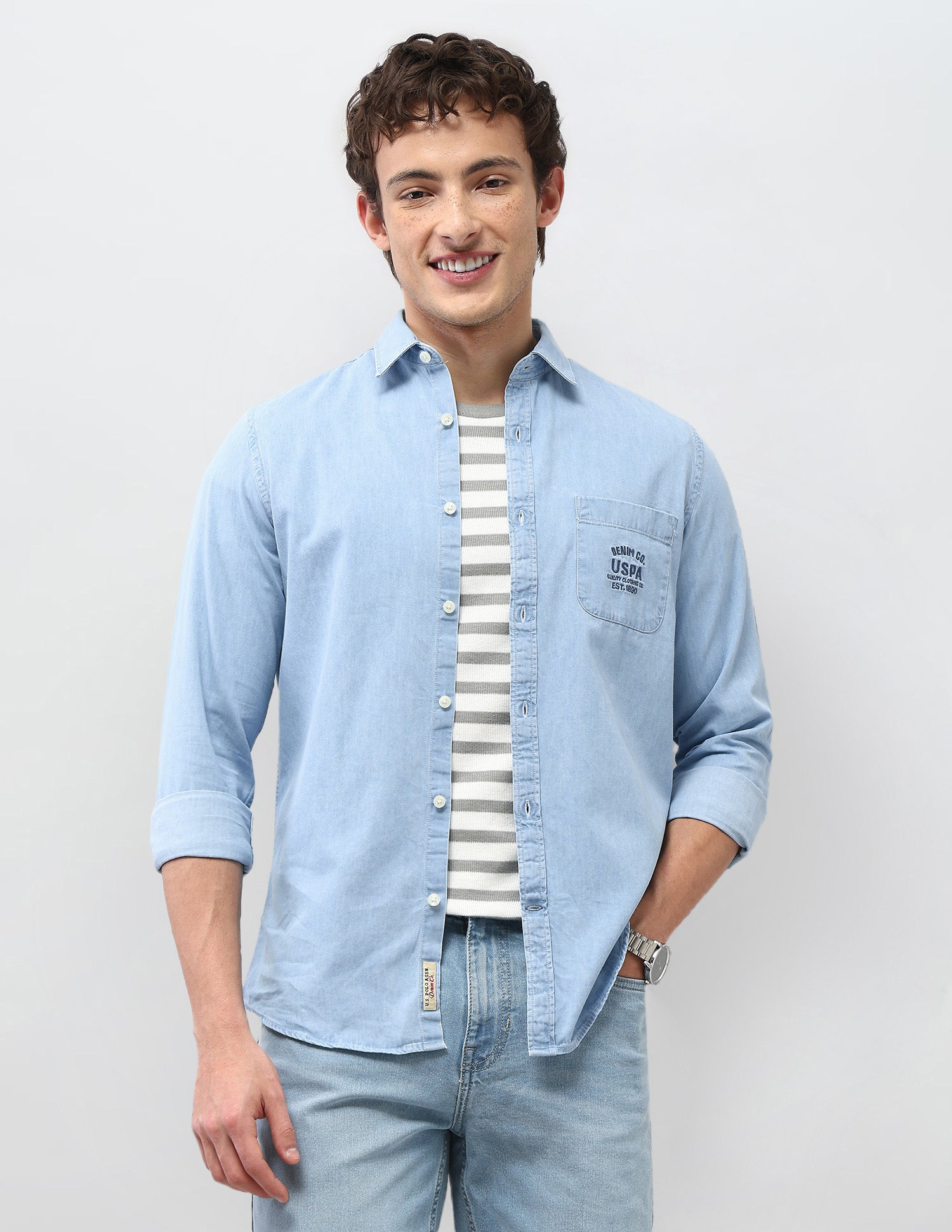 Motel On The Coast Solid Regular Fit Shirt
