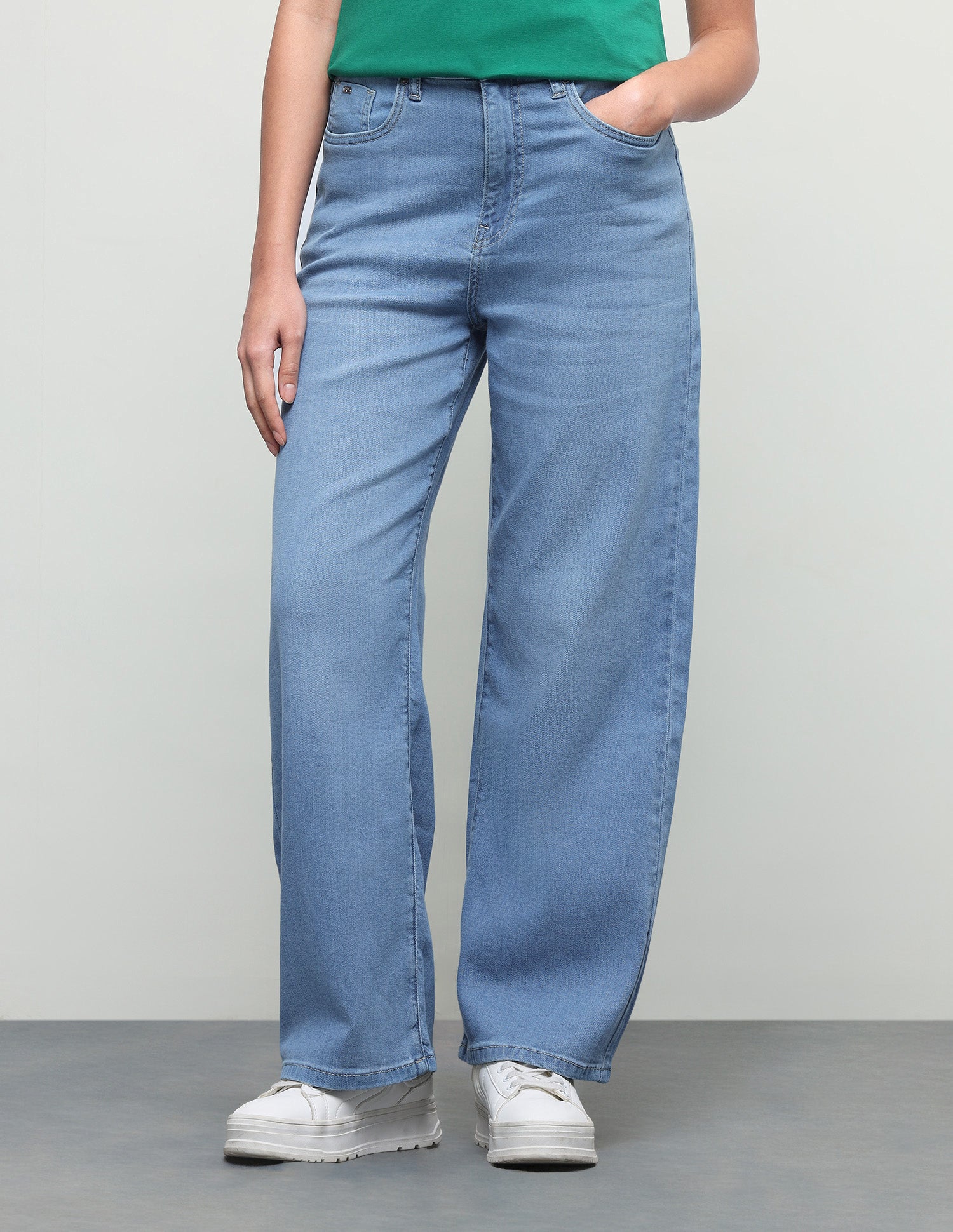 Wide Leg Fit Blue Jeans Light Blue - U.S. Polo Assn. India | Large