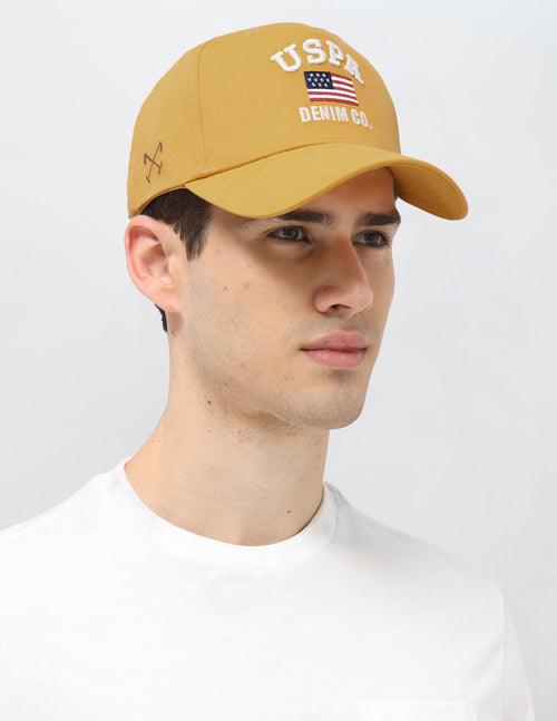 Caps