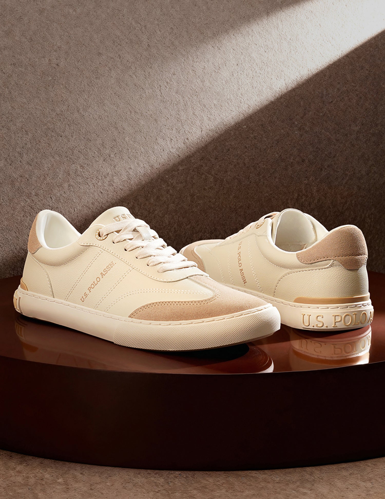 Men Colourblocked Gian 3.0 Sneakers