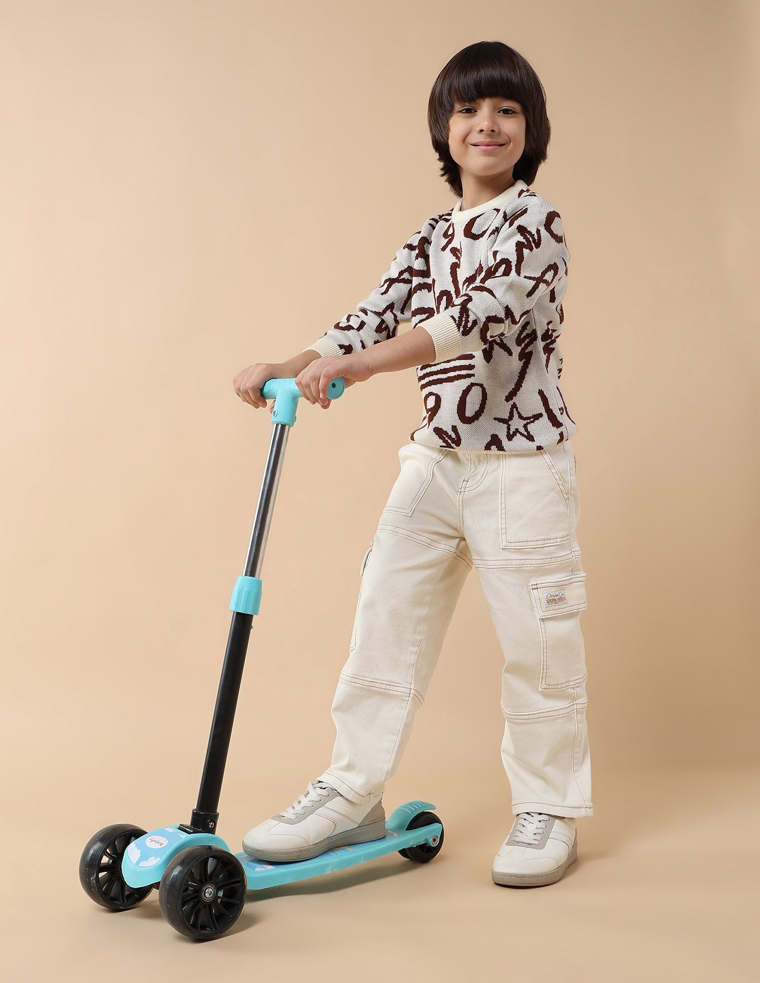 Boys Relaxed Fit Mid Rise Jeans