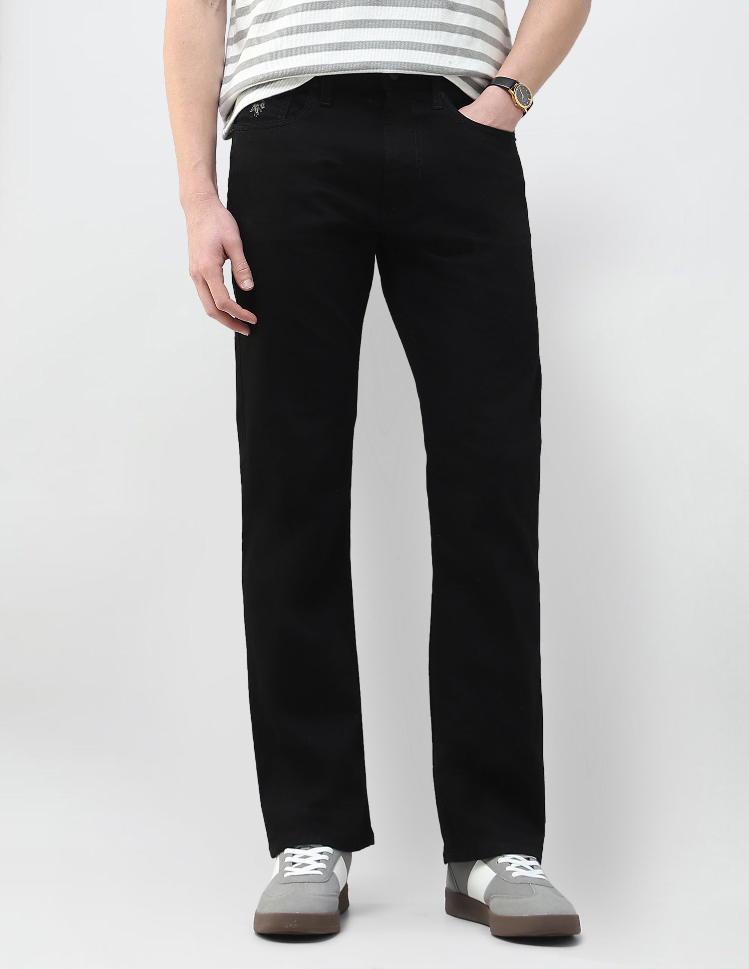 Mid Rise Connor Bootcut Fit Jeans