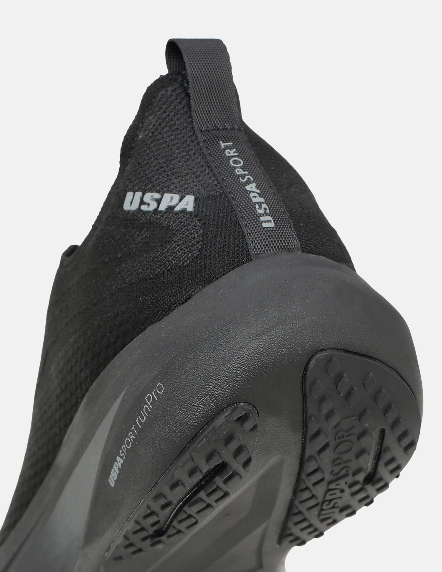 Round Toe Field Pro 4 Sneakers Black - U.S. Polo Assn. India | Large