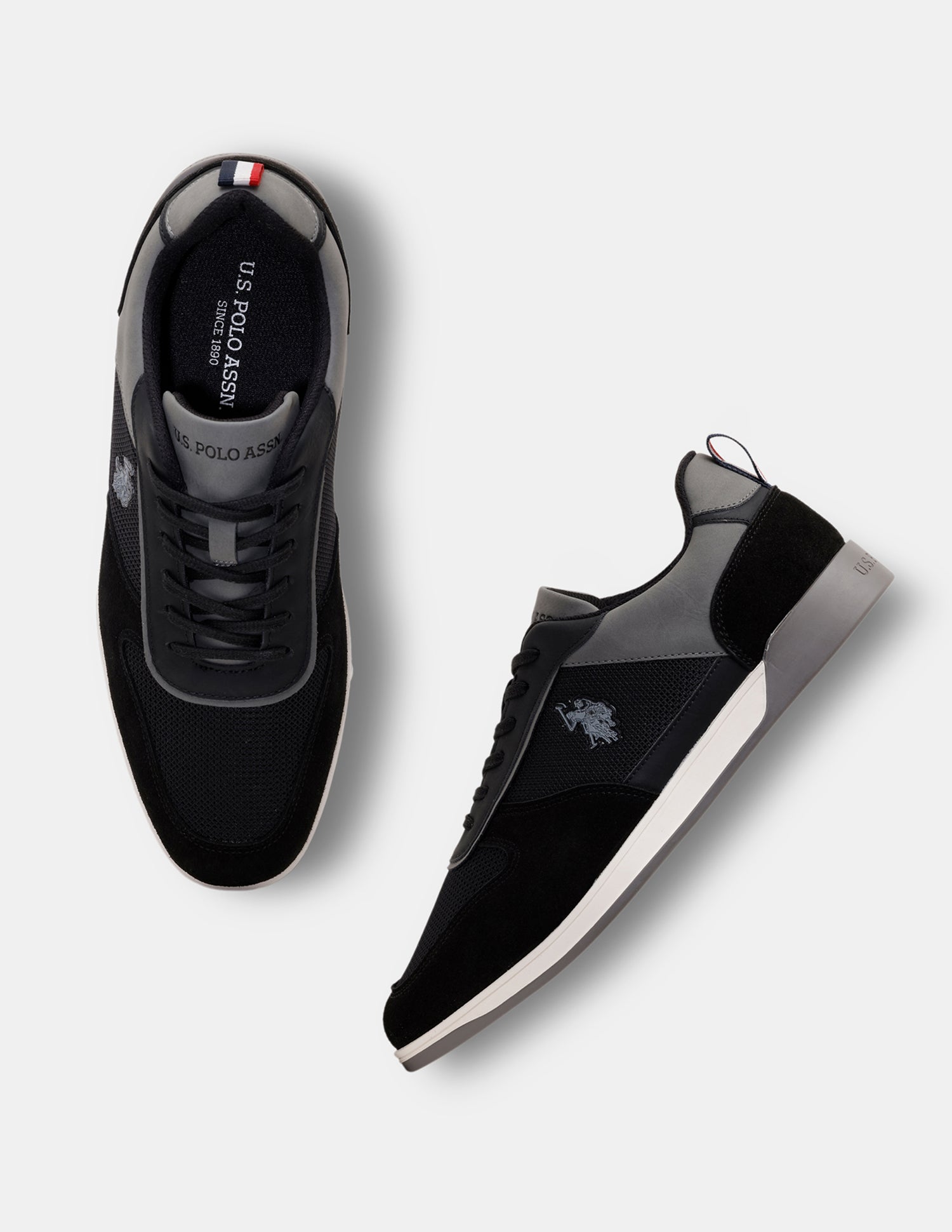 Men Ignacio Colourblocked Smart Sneakers