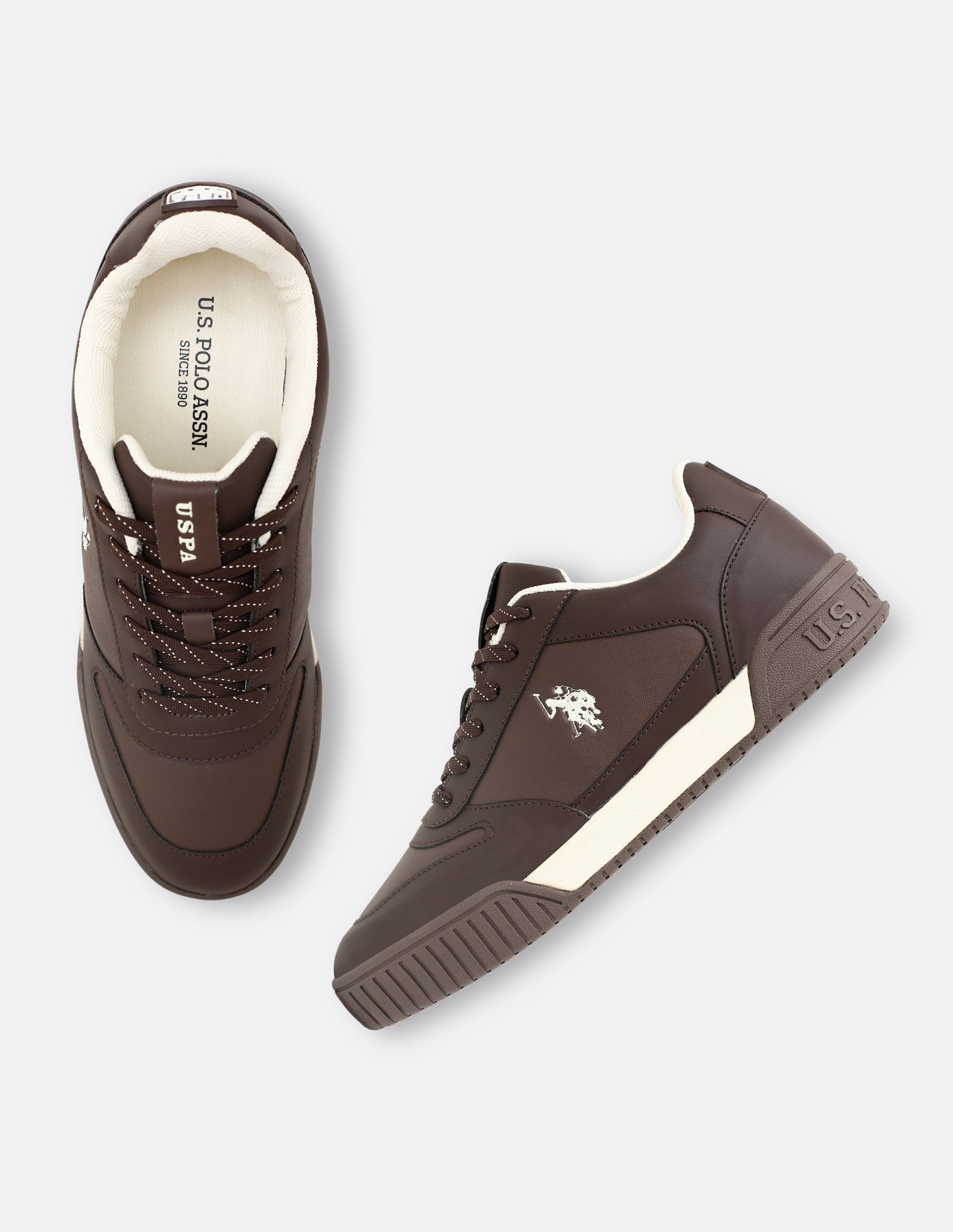 Wilber Round Toe Sneakers