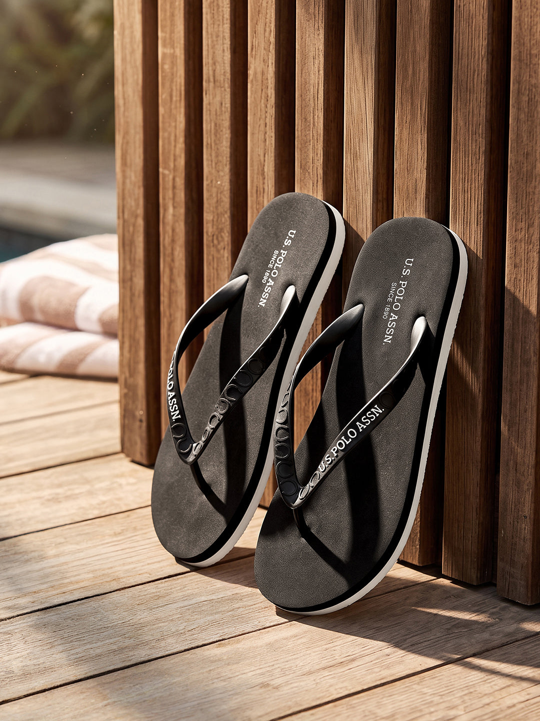 Murphy Flip Flops Black - U.S. Polo Assn. India | Large