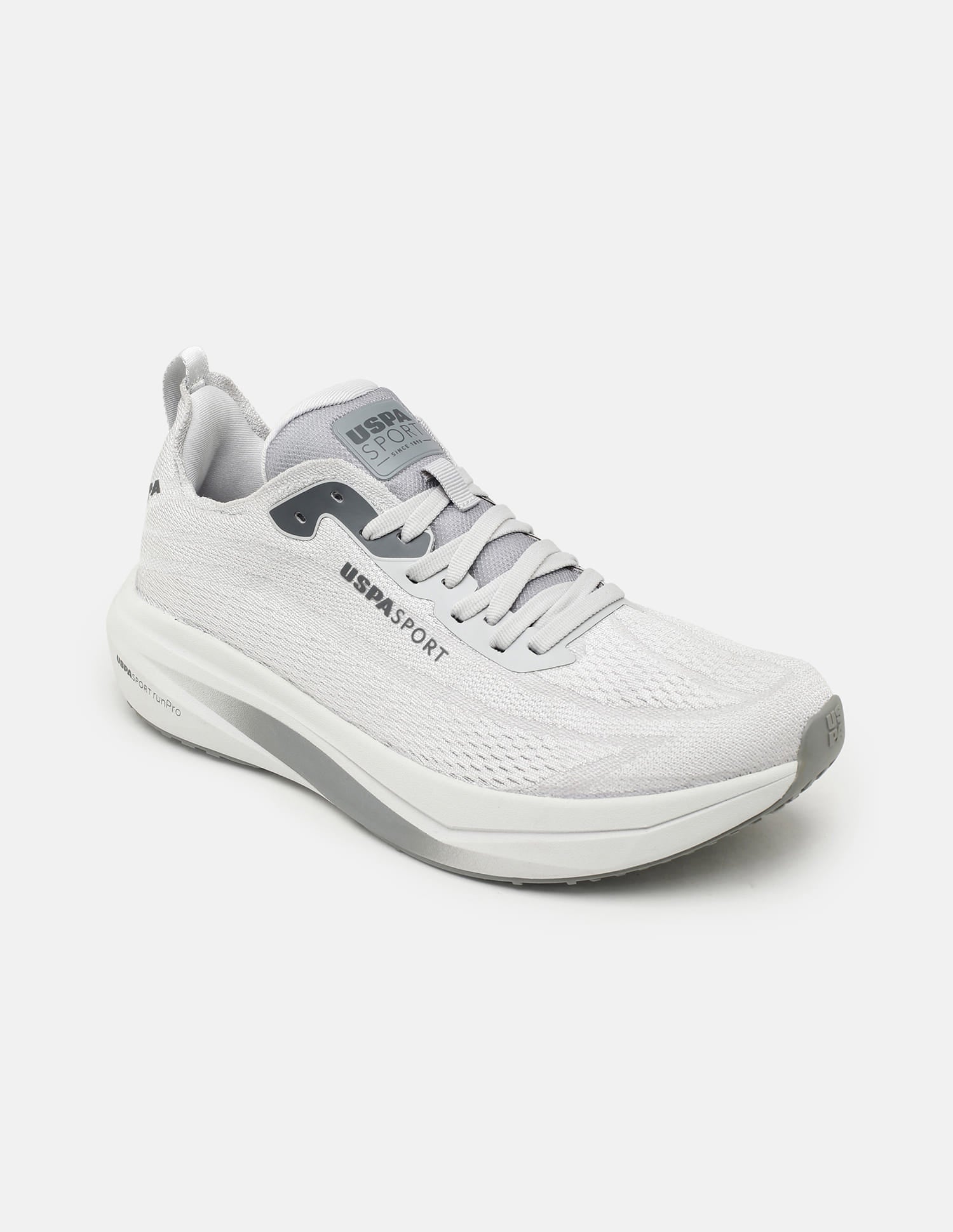 Round Toe Field Pro 4 Sneakers