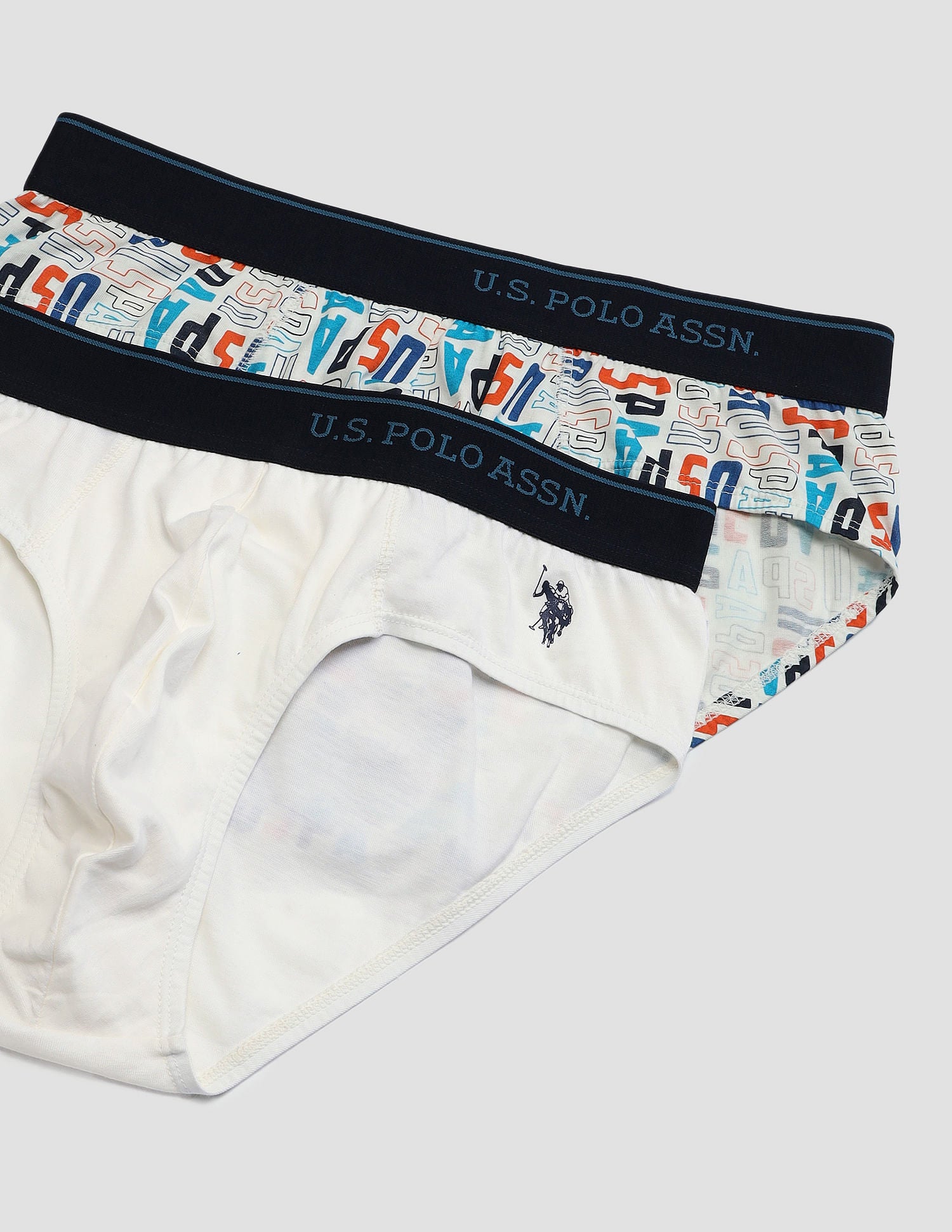 Pure Cotton Antibacterial OEB08 Briefs - Pack Of 2 White and Navy - U.S. POLO ASSN. | Large