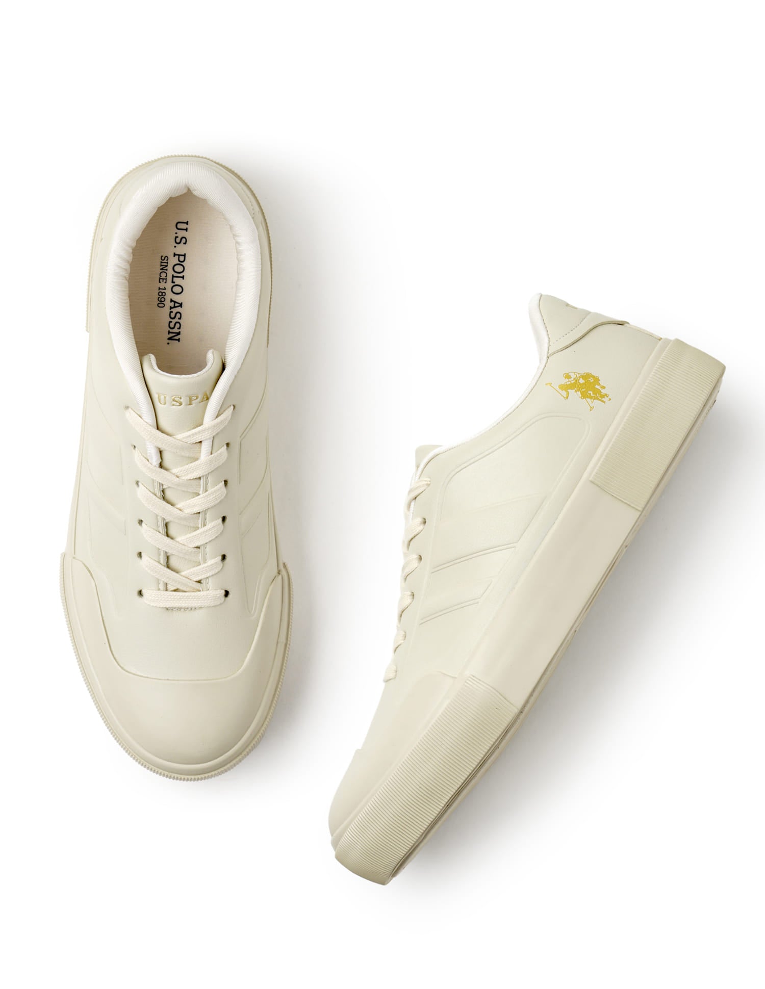 Men Solid Levi Sneakers