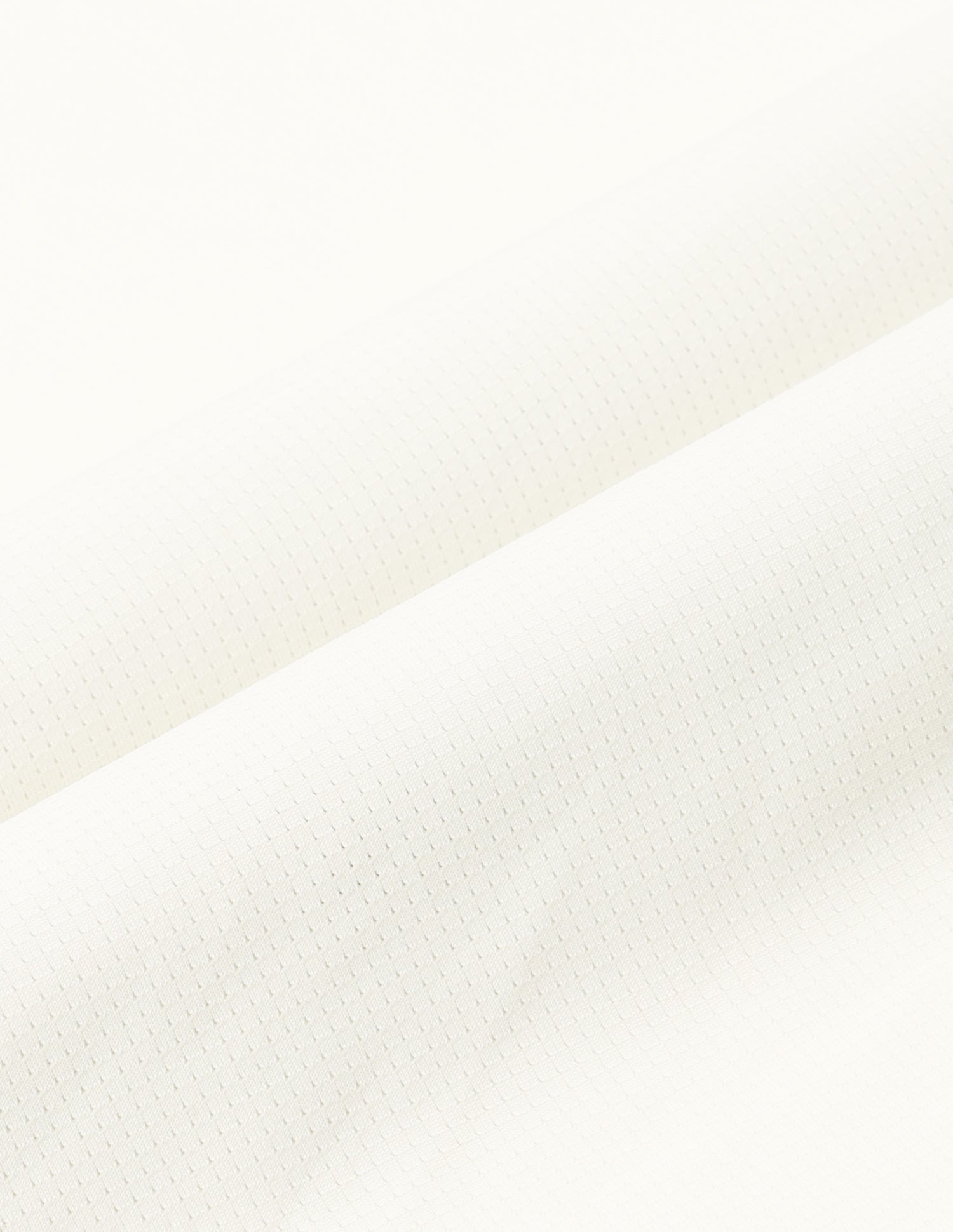 Breathe Easy Mesh Seamless RV001 Sports Vest Off White - U.S. Polo Assn. India | Large
