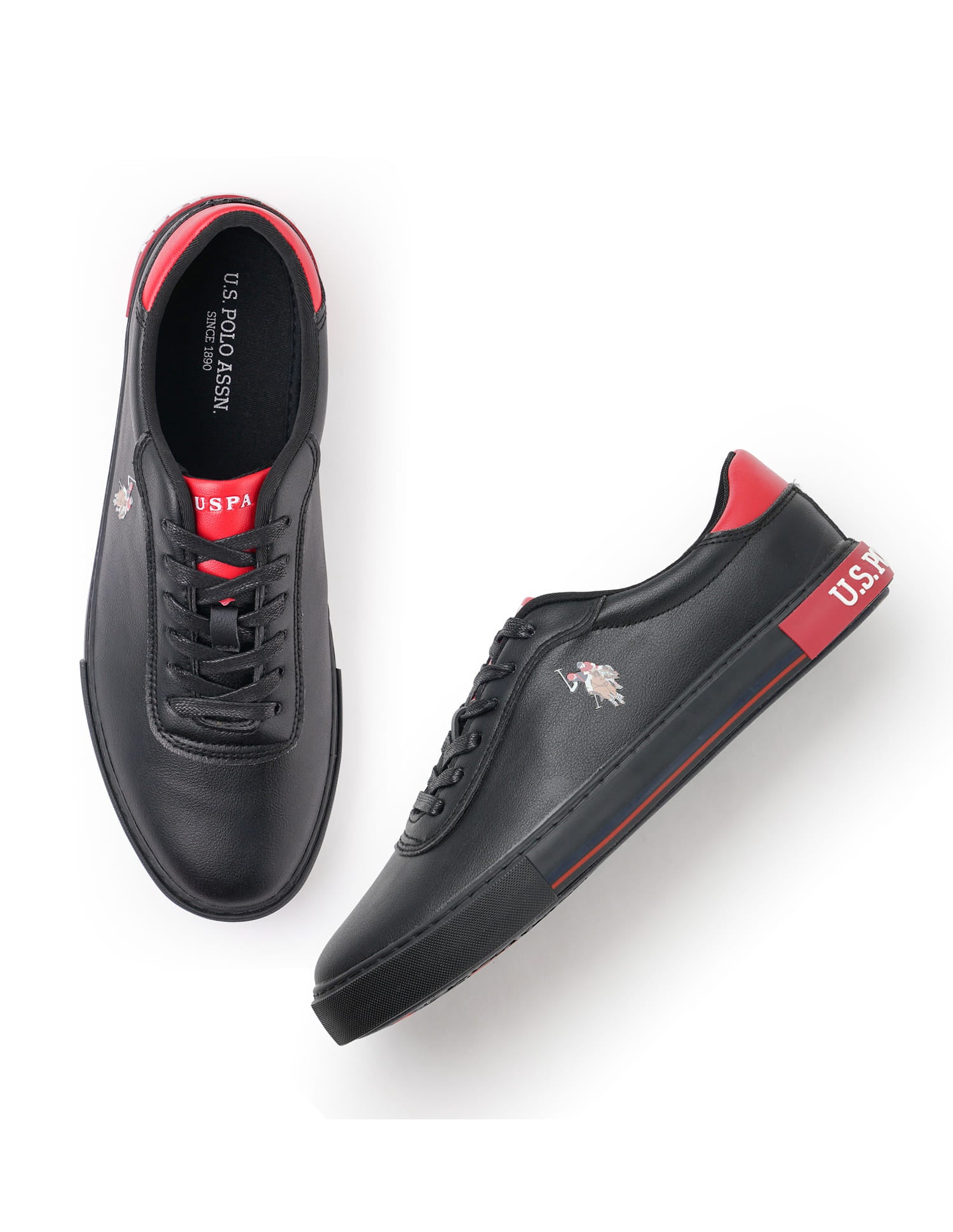 Men Solid Moore 6.0 Sneakers