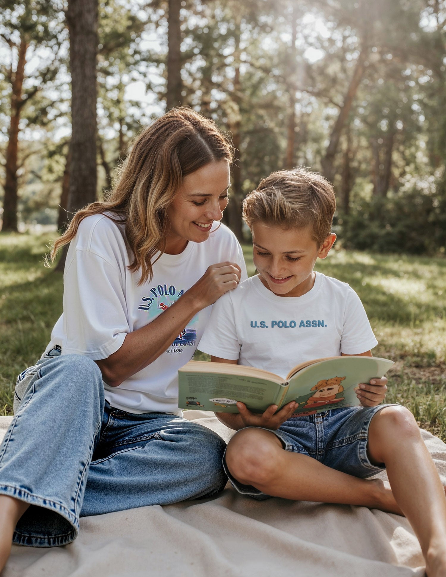 Boys Graphic Printed Regular Fit T-Shirt White - U.S. POLO ASSN. | Large