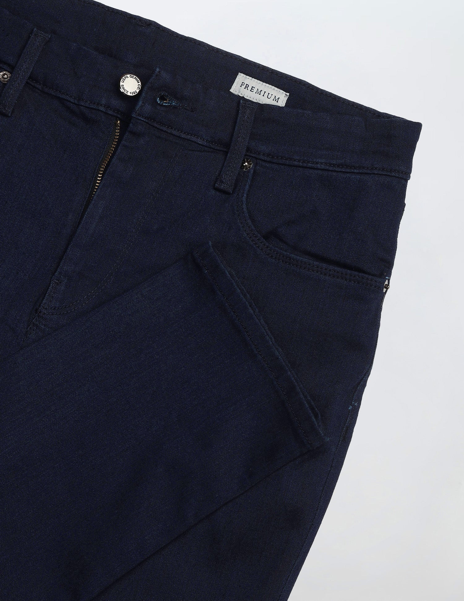 Brandon Slim Tapered Fit Blue Jeans Blue - U.S. Polo Assn. India | Large
