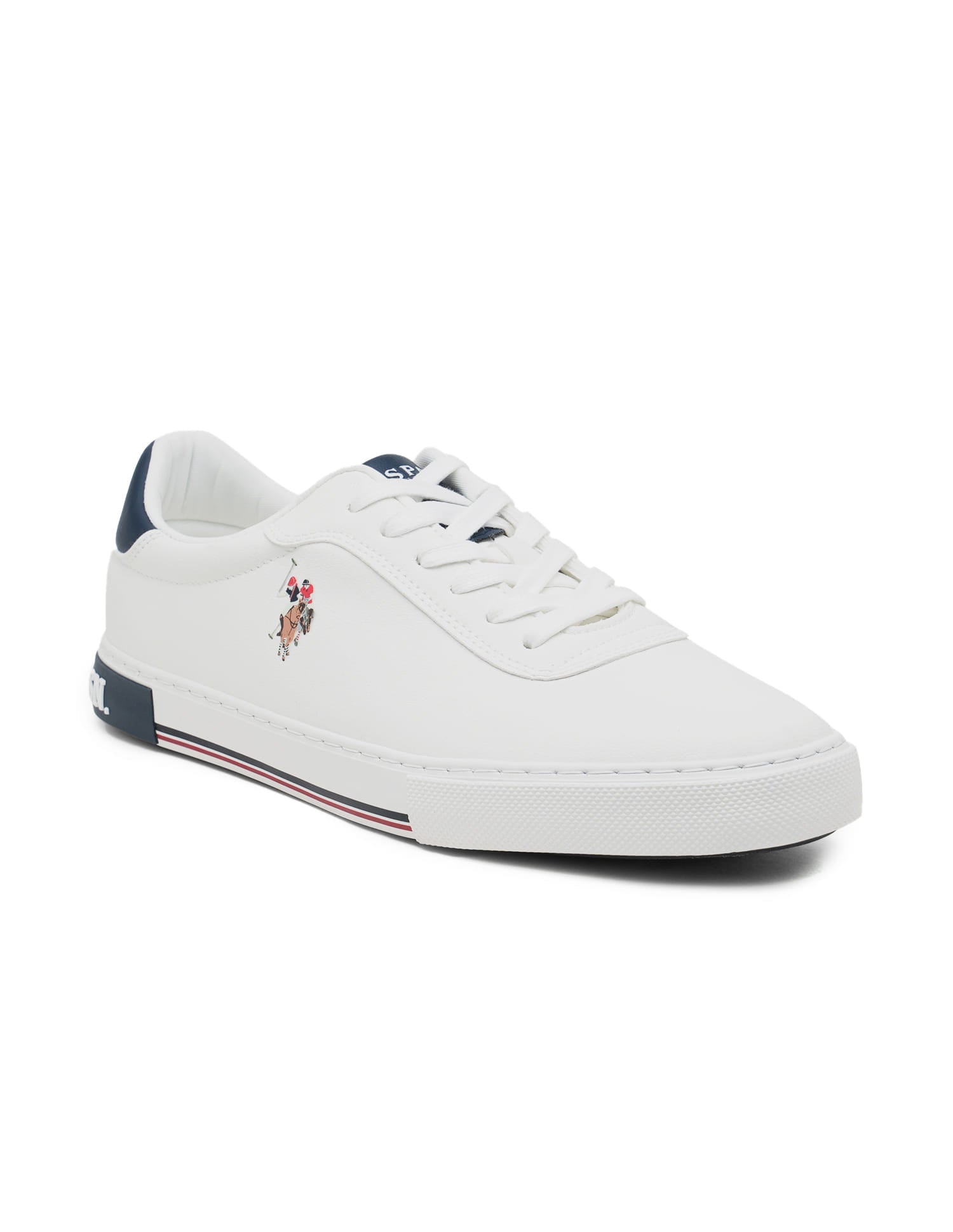Men Solid Moore 6.0 Sneakers