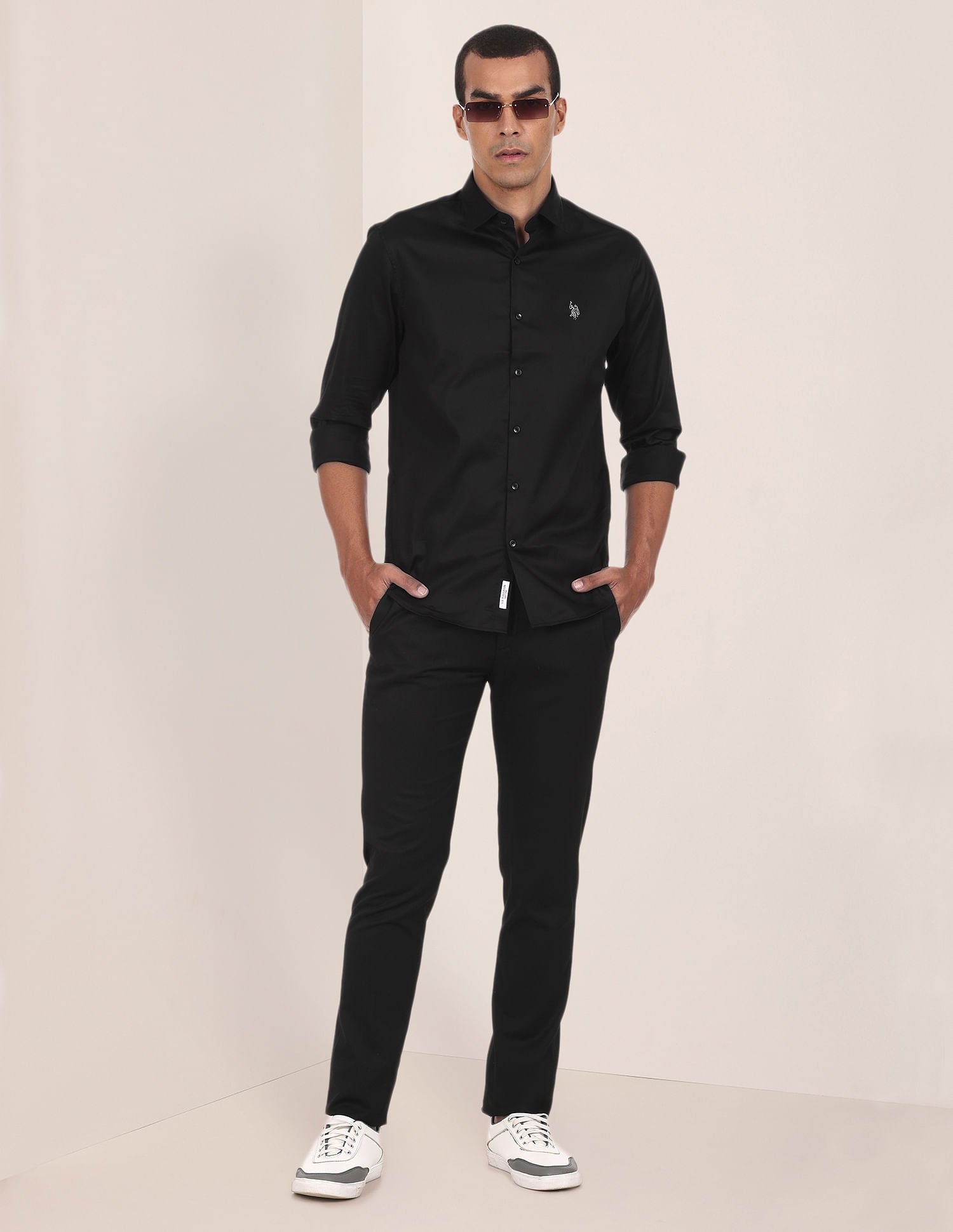 Barrel Cuff Cotton Stretch Shirt Black - U.S. POLO ASSN. | Large