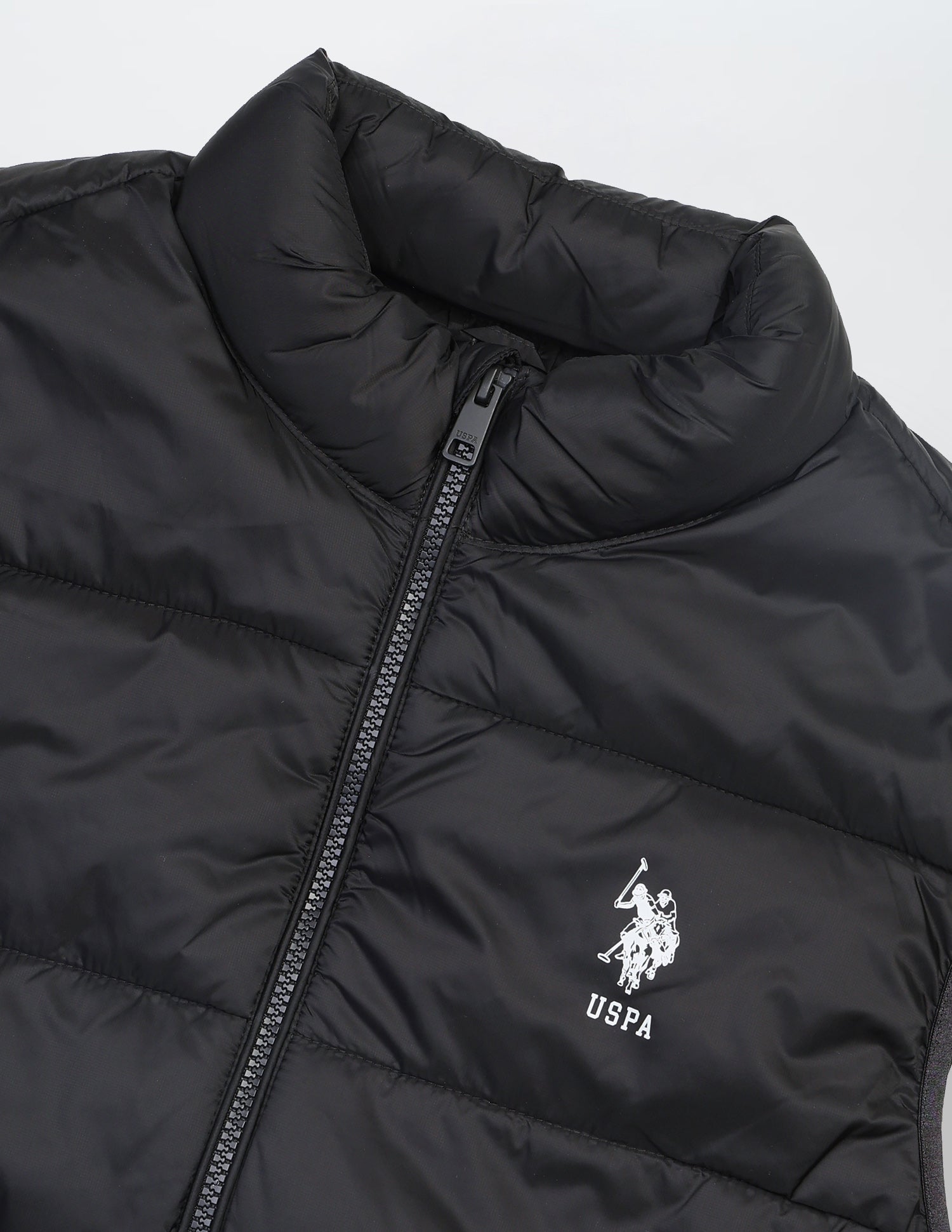 Solid Regular Fit Puffer Sleeveless Jacket Black - U.S. Polo Assn. India | Large