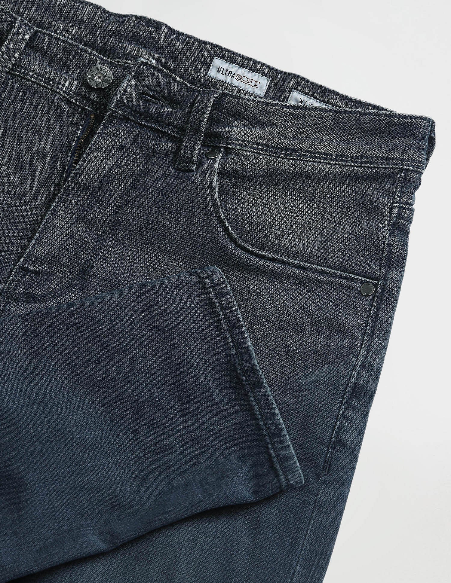 Brandon Slim Tapered Fit Blue Jeans Blue - U.S. Polo Assn. India | Large