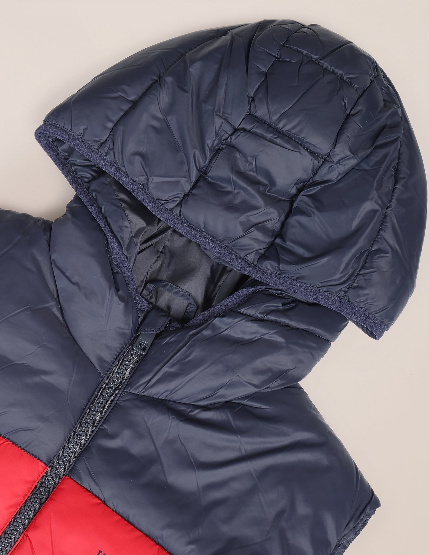 Colour Blocked Hooded Puffer Jacket Red - U.S. POLO ASSN. | Large