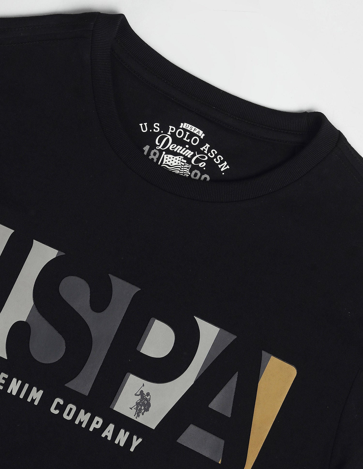 Brand Print Muscle Fit T-Shirt Black - U.S. Polo Assn. India | Large
