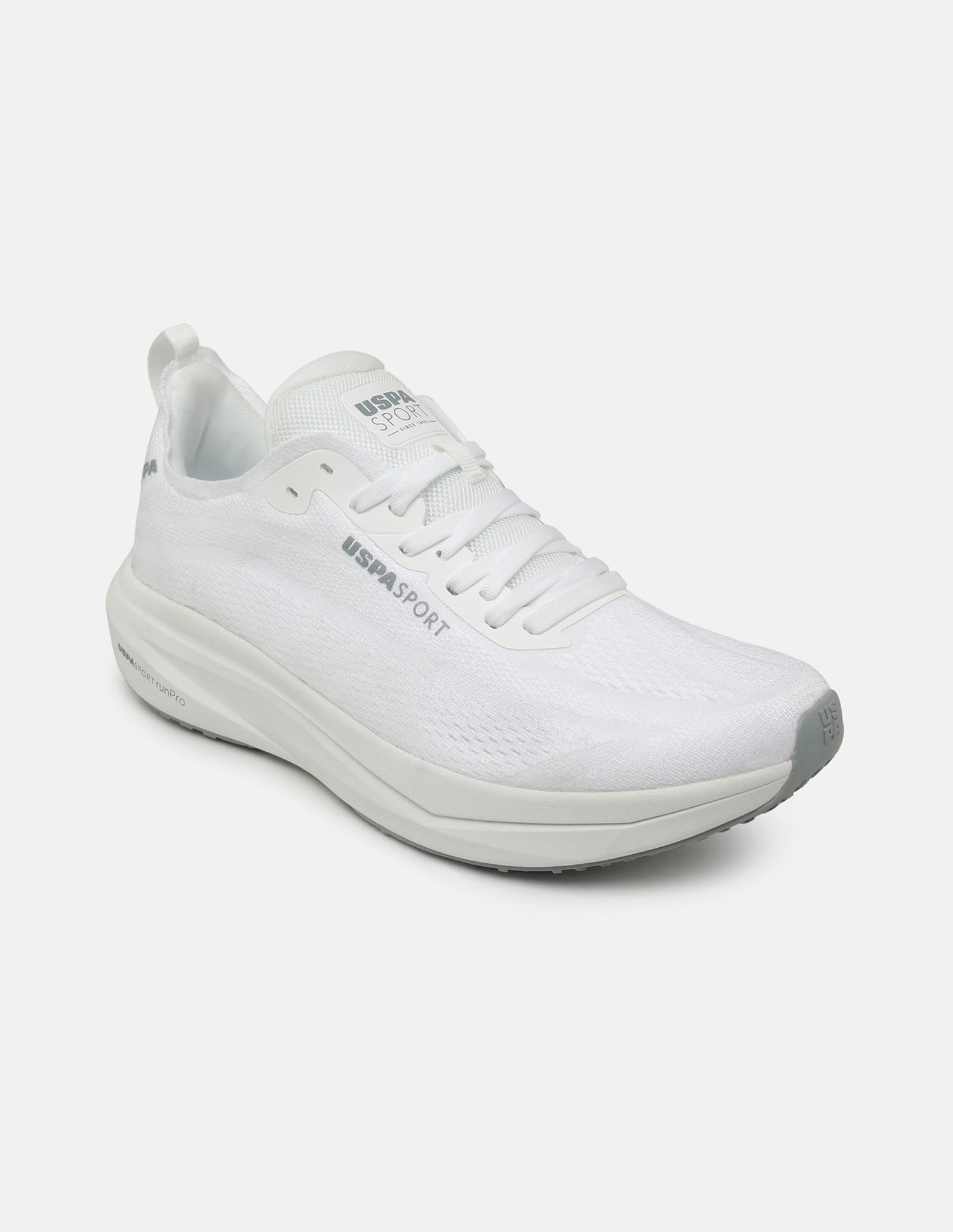 Round Toe Field Pro 4 Sneakers