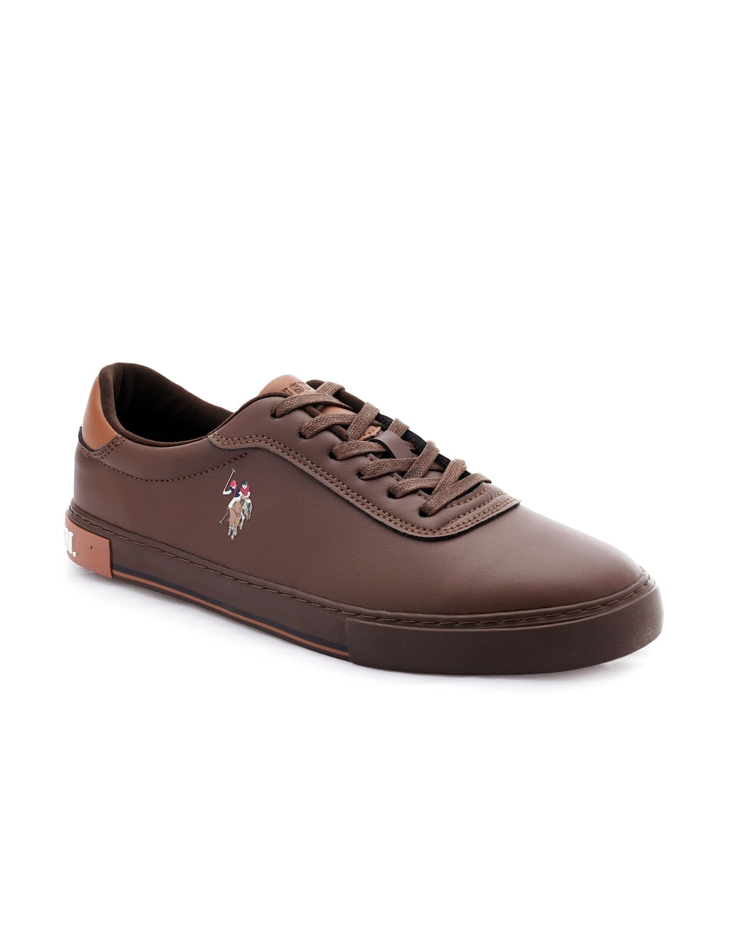 Men Solid Moore 6.0 Sneakers
