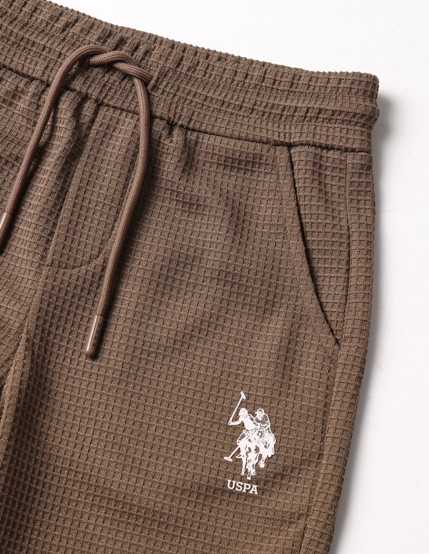 Textured Regular Fit Shorts Brown - U.S. Polo Assn. India | Large