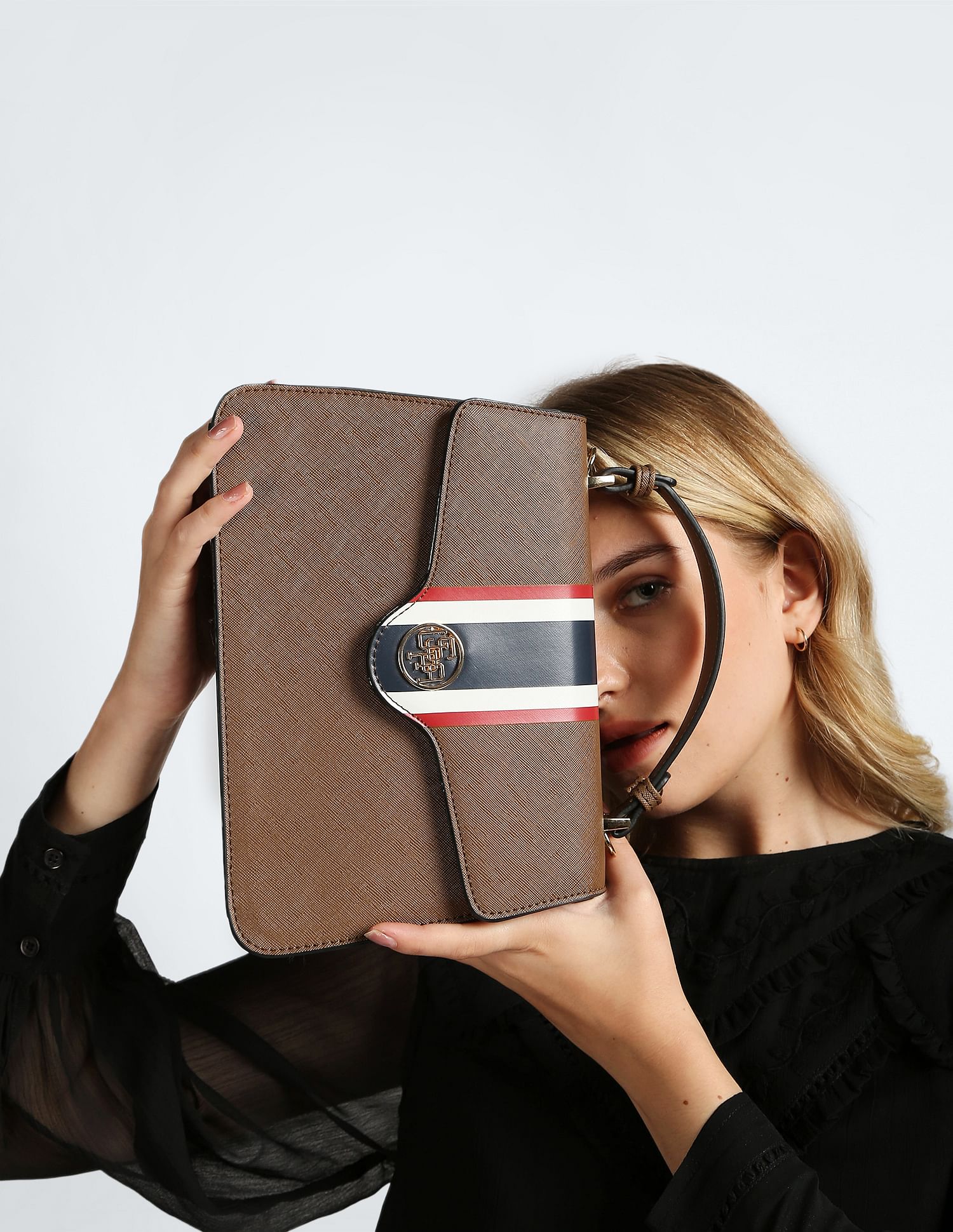 Signature Stripe Structured Sling Bag Brown - U.S. POLO ASSN. | Large