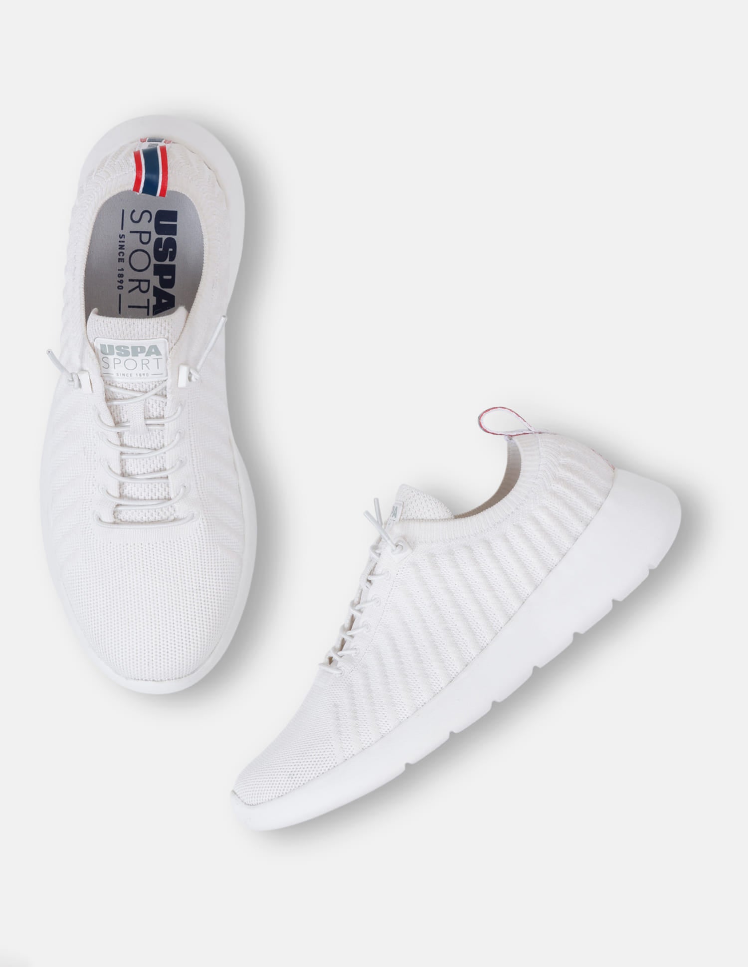 Men Solid Rocco Sports Sneakers