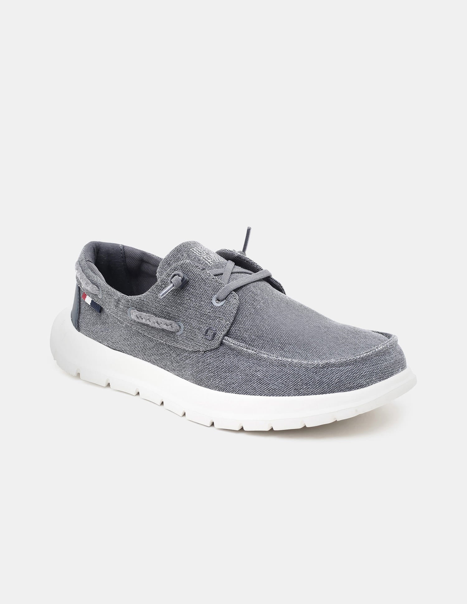 Round Toe Slip Ons Nero Sneakers