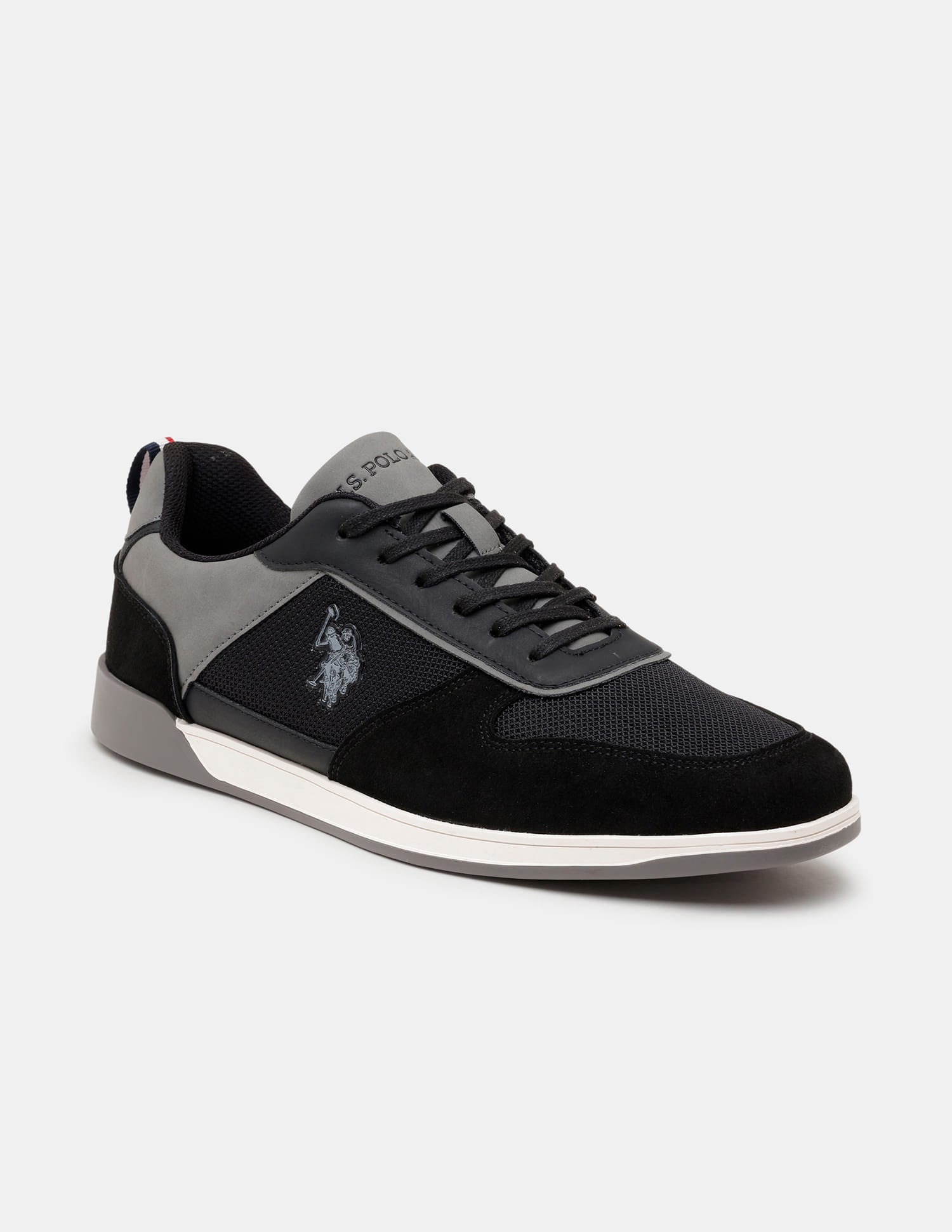 Men Ignacio Colourblocked Smart Sneakers