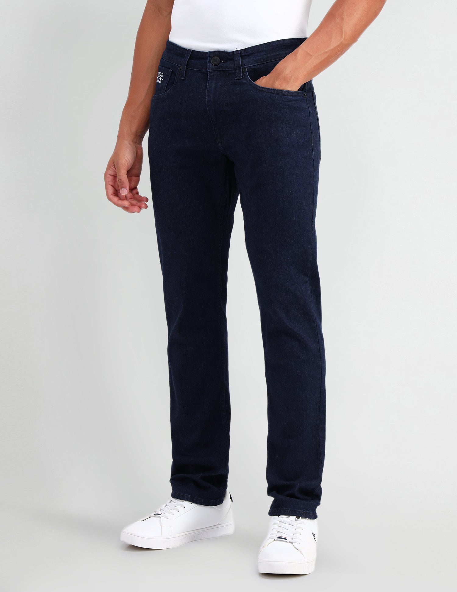Brandon Slim Tapered Fit Blue Jeans Blue - U.S. Polo Assn. India | Large
