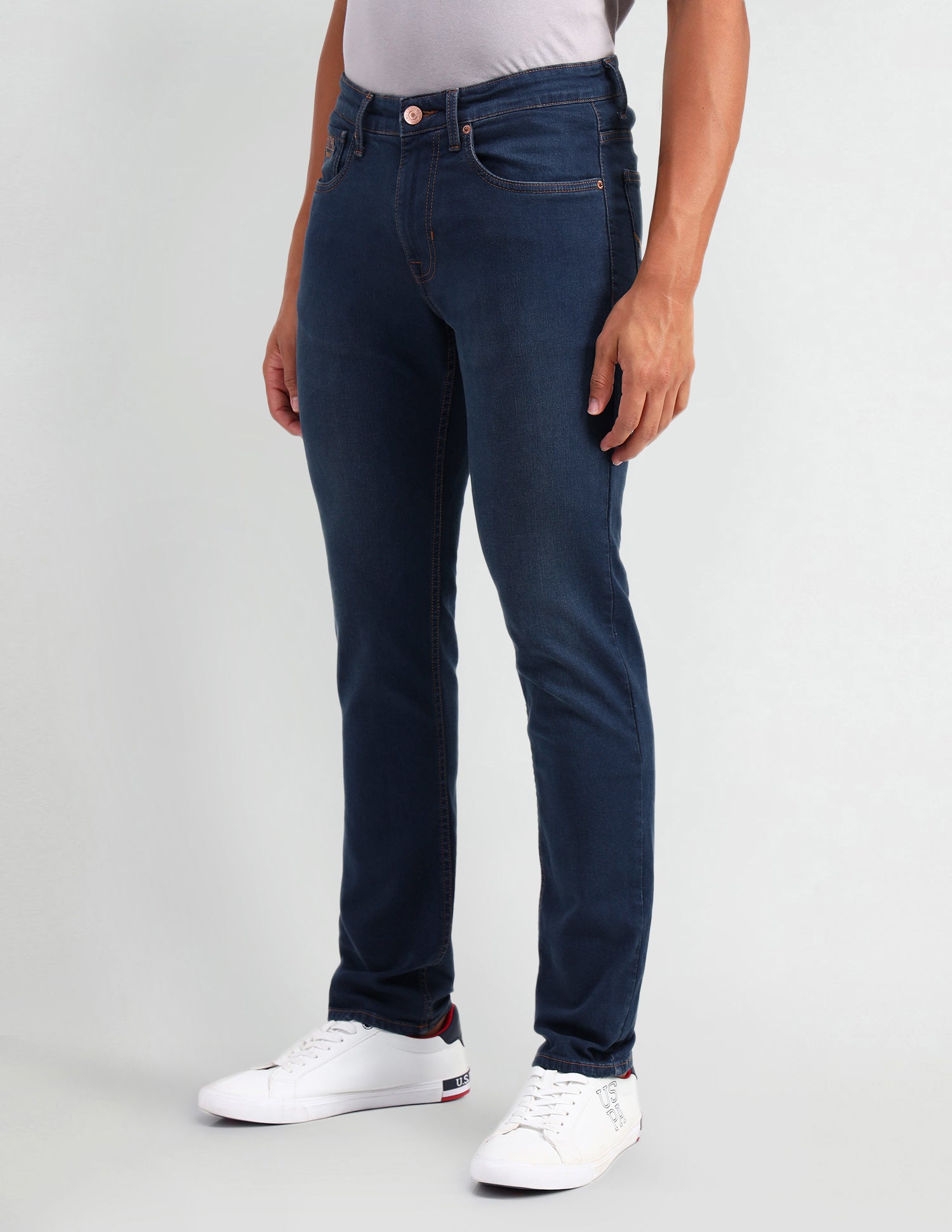 Brandon Slim Tapered Fit Blue Jeans Blue - U.S. Polo Assn. India | Large