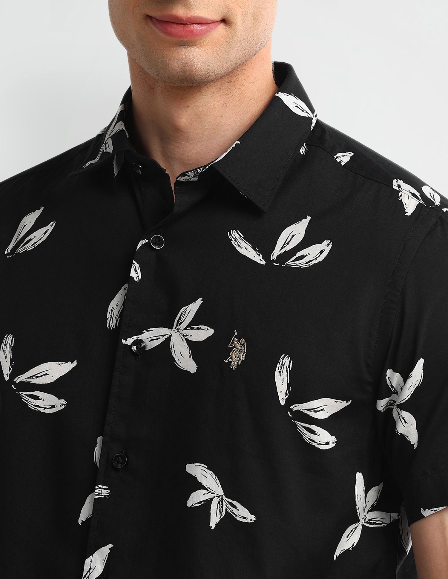 Floral Slim Fit Shirt Black - U.S. Polo Assn. India | Large