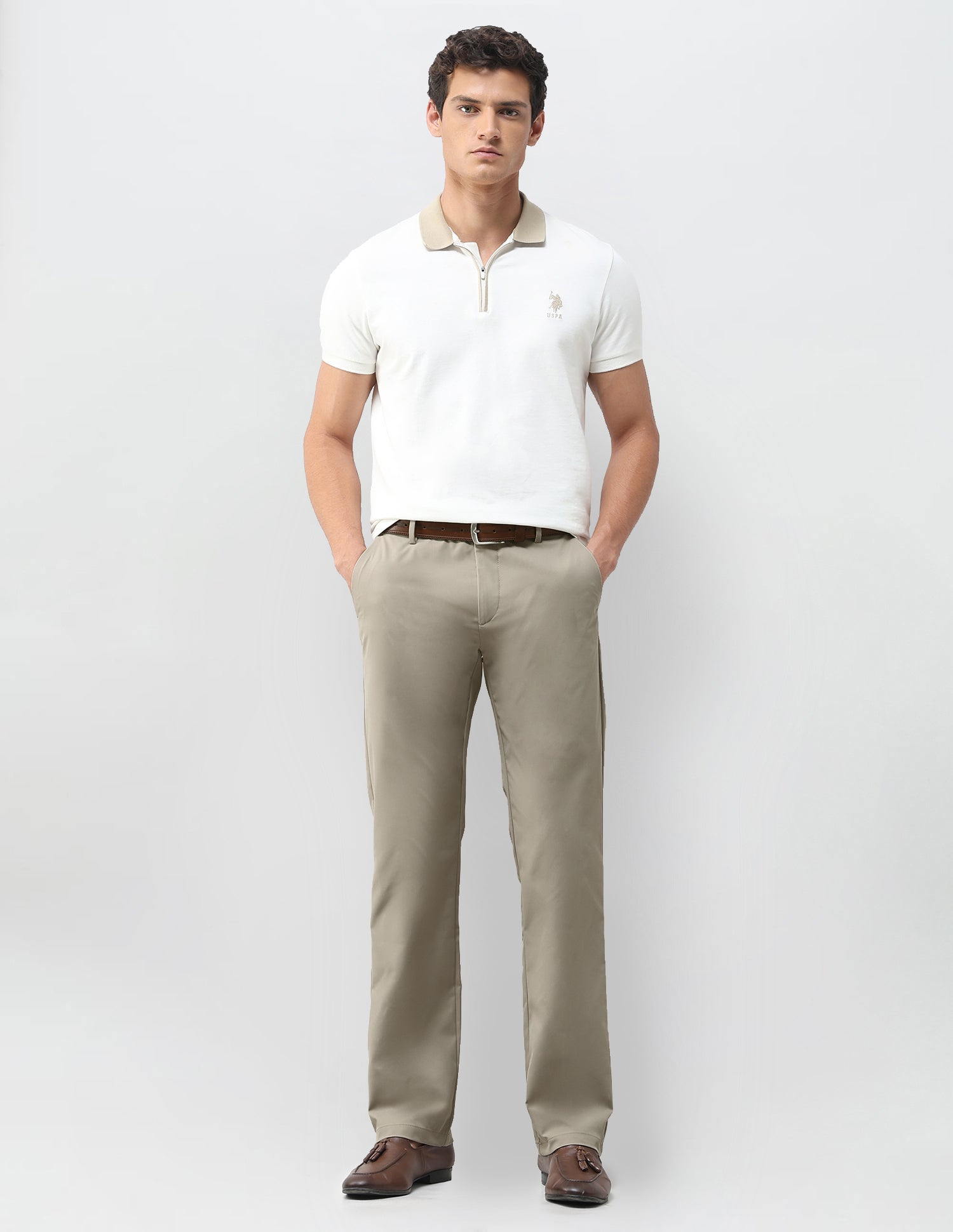 Mid Rise Riley Straight Fit Trousers Light Khaki - U.S. Polo Assn. India | Large