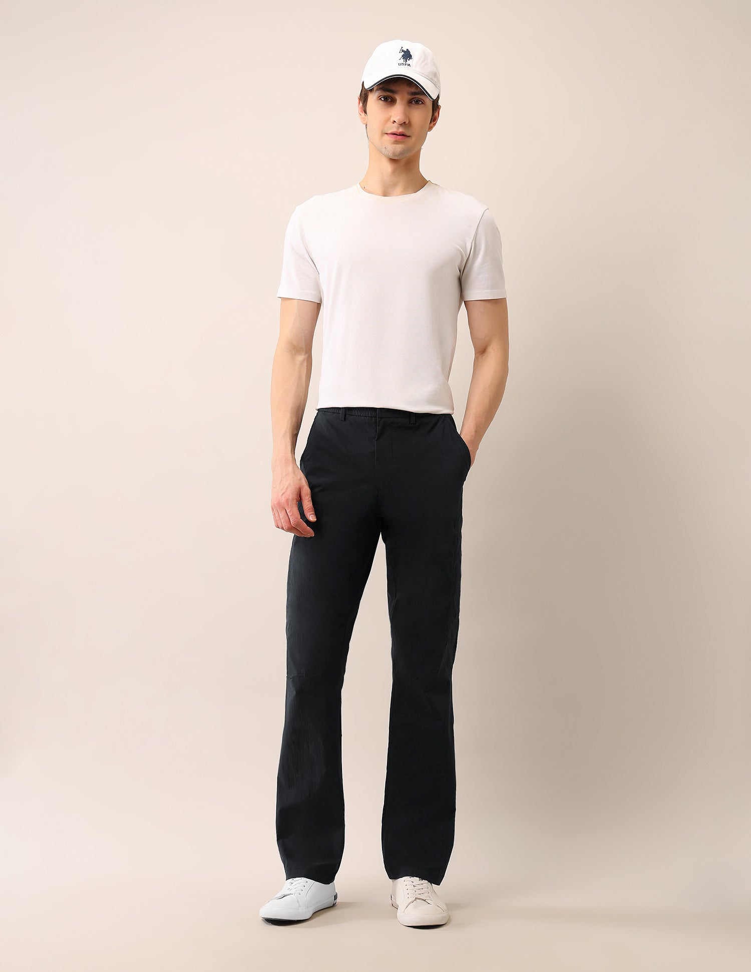 Mid Rise Riley Straight Fit Trousers Black - U.S. Polo Assn. India | Large