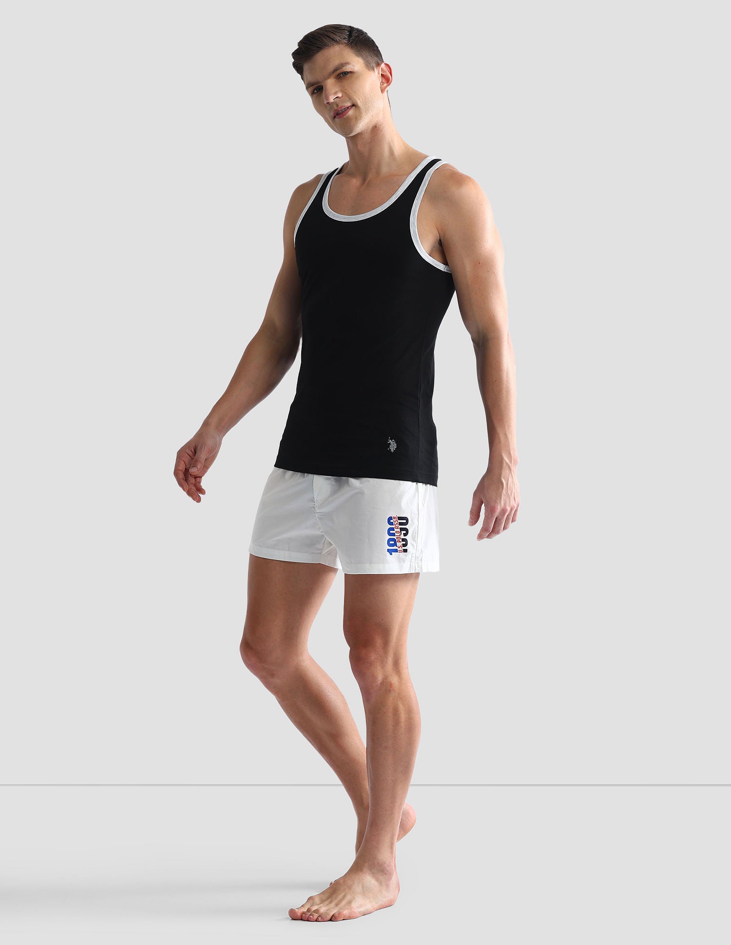 Contrast Binding Cotton OEV01 Vest - Pack Of 1 Black - U.S. POLO ASSN. | Large