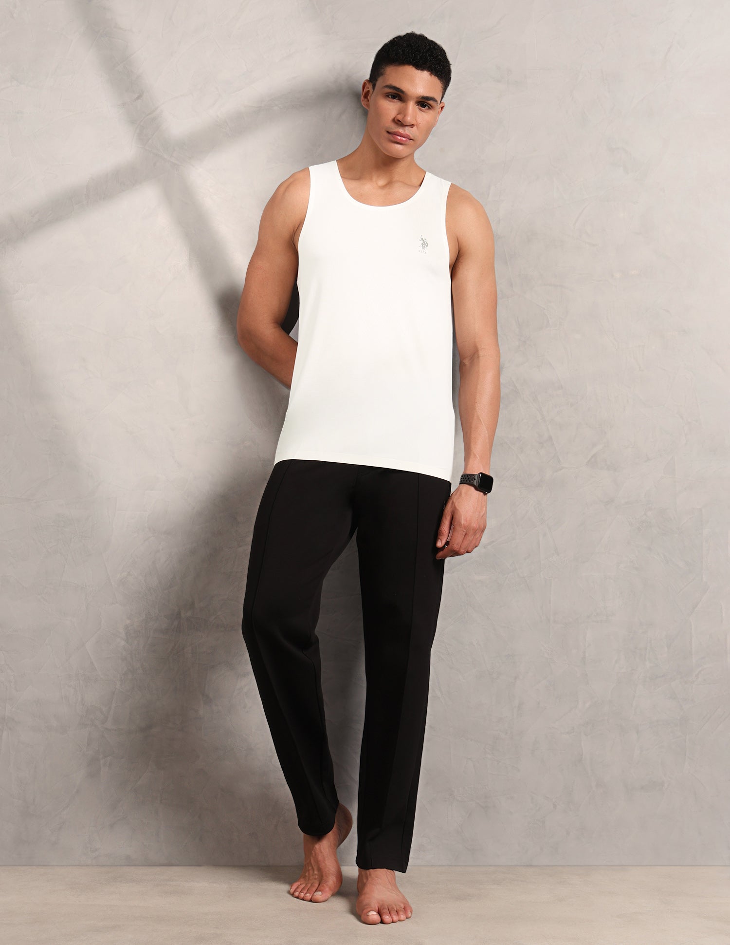 Breathe Easy Mesh Seamless RV001 Sports Vest Off White - U.S. Polo Assn. India | Large